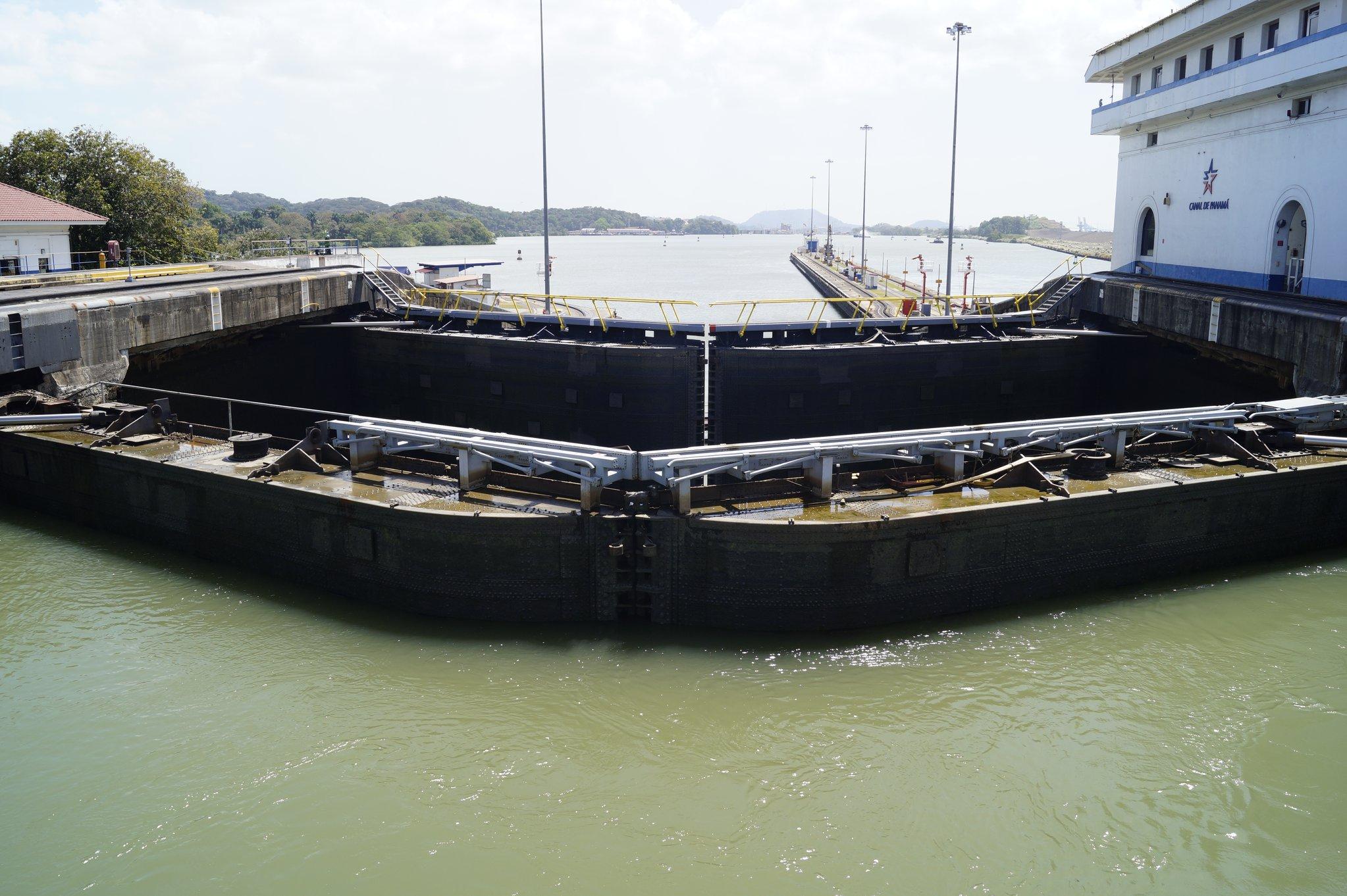 Private Panama City, Canal & Casco Viejo Explorer