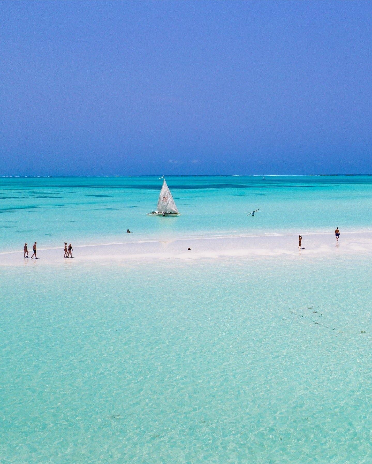Zanzibar Sandbank & Prison Island Day Trip with Seafood Lunch