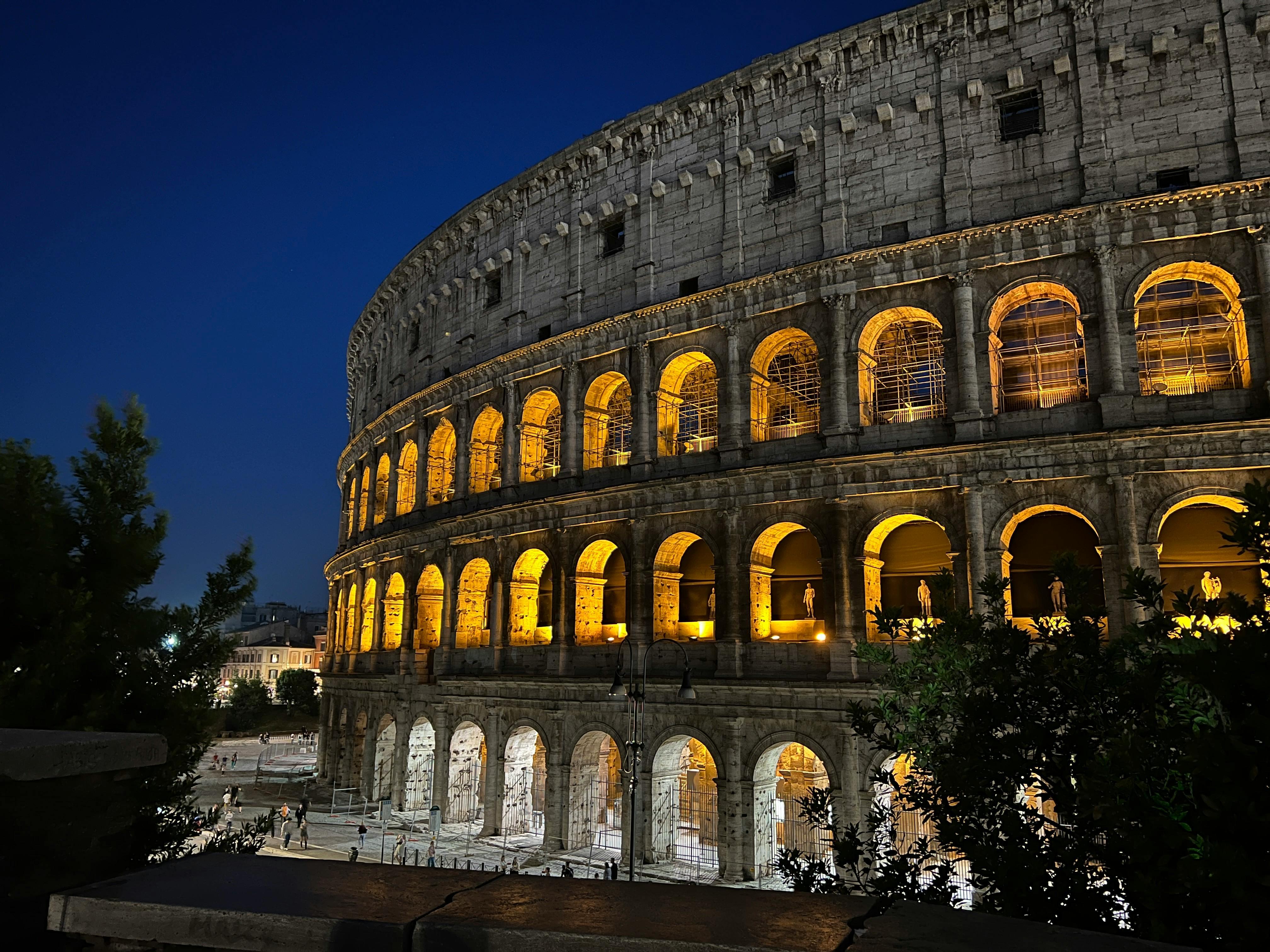 Rome by Night: Illuminated City Tour by Electric Golf Cart