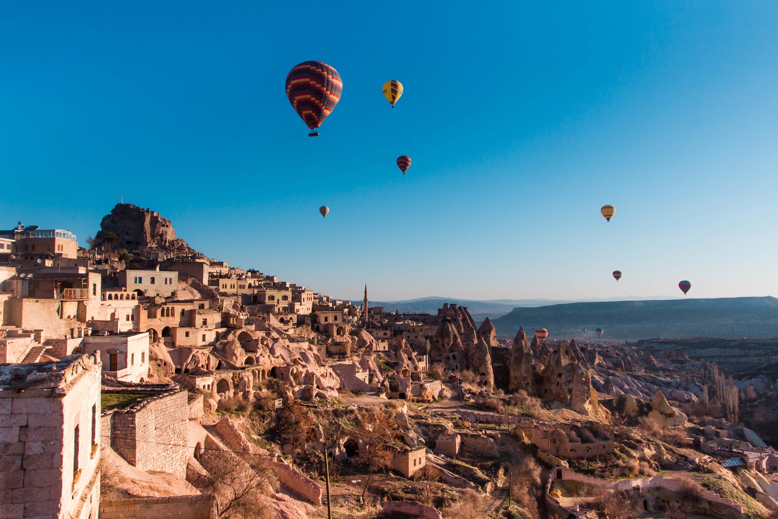 Private Southern Cappadocia Day Trip: Castles, Caves & Valleys