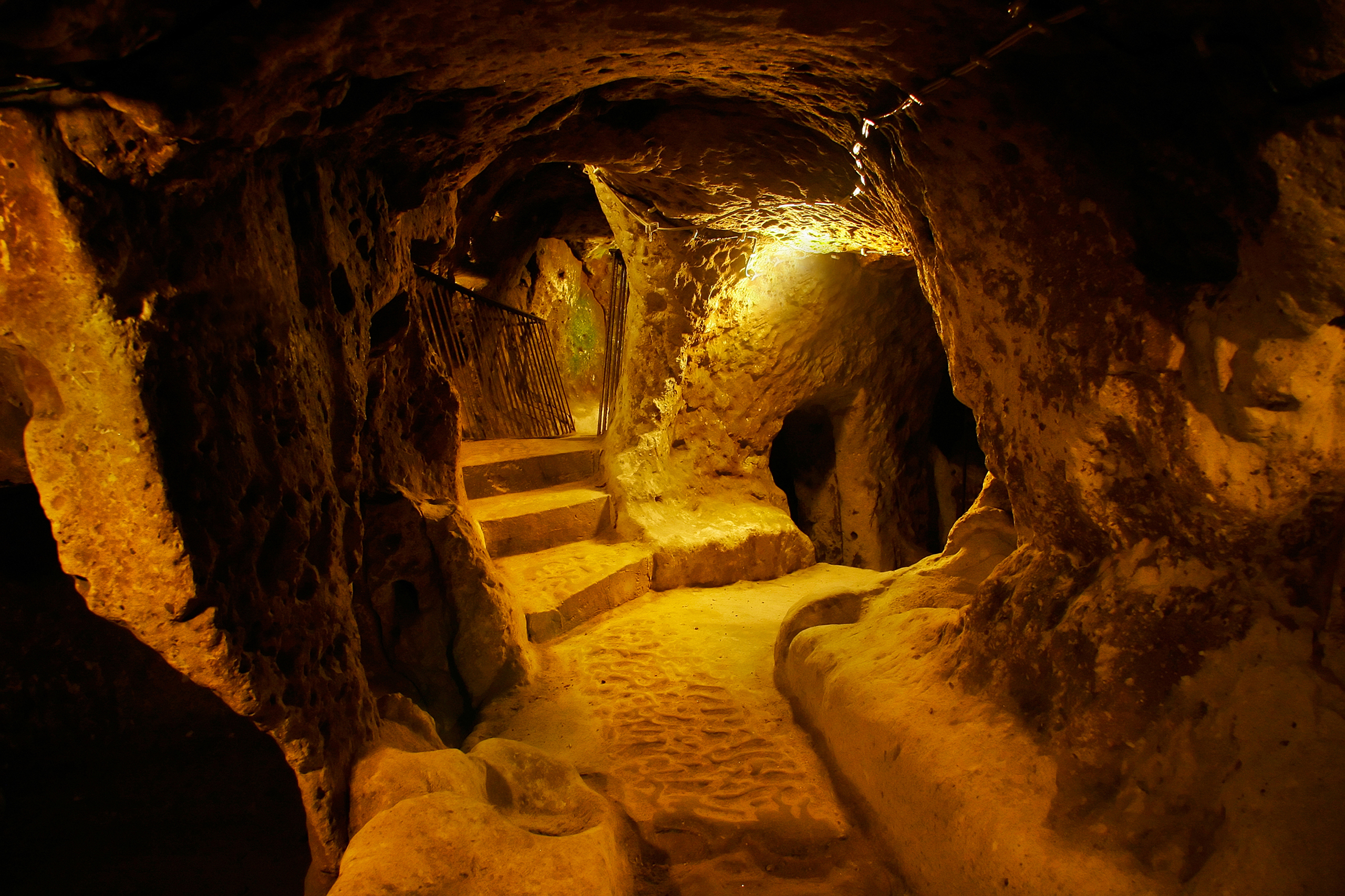 Private Southern Cappadocia Day Trip: Castles, Caves & Valleys