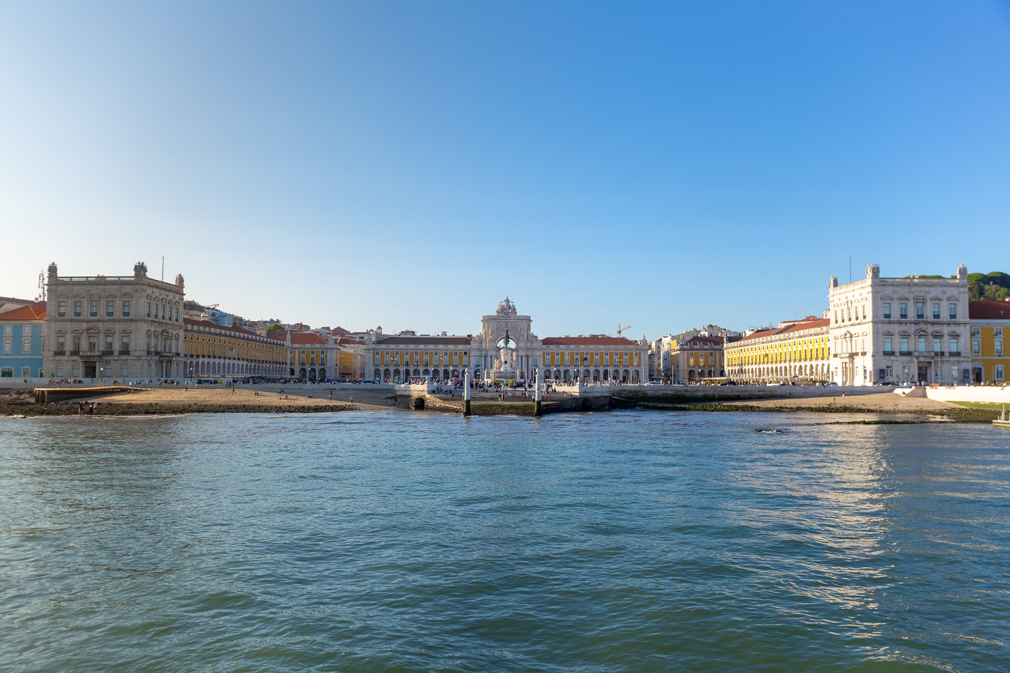 Lisbon Tagus River Cruise with Welcome Drink