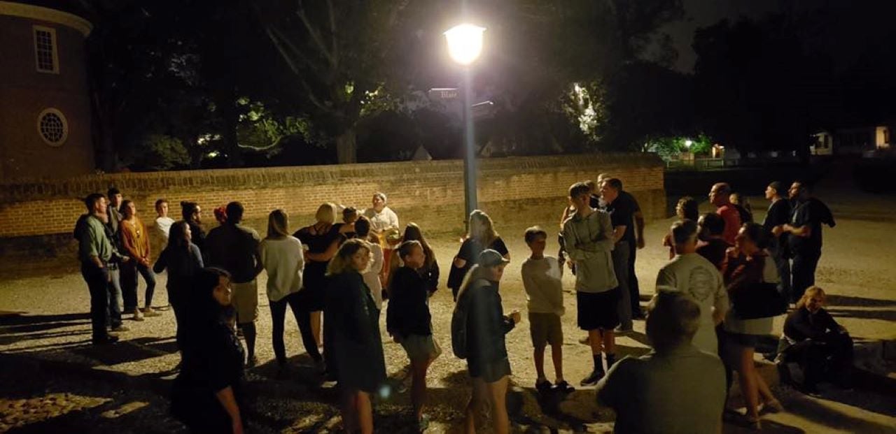 Williamsburg ghost tour photograph 4