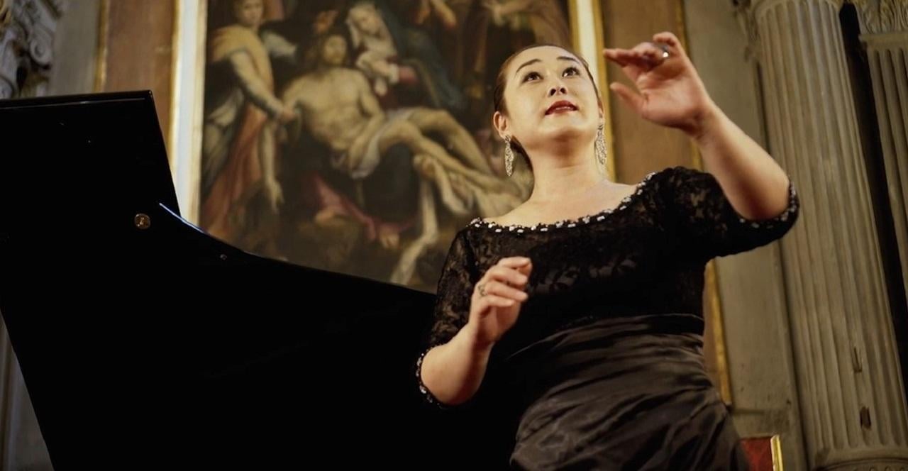 Pizza Dinner & Opera Arias in Historic Church