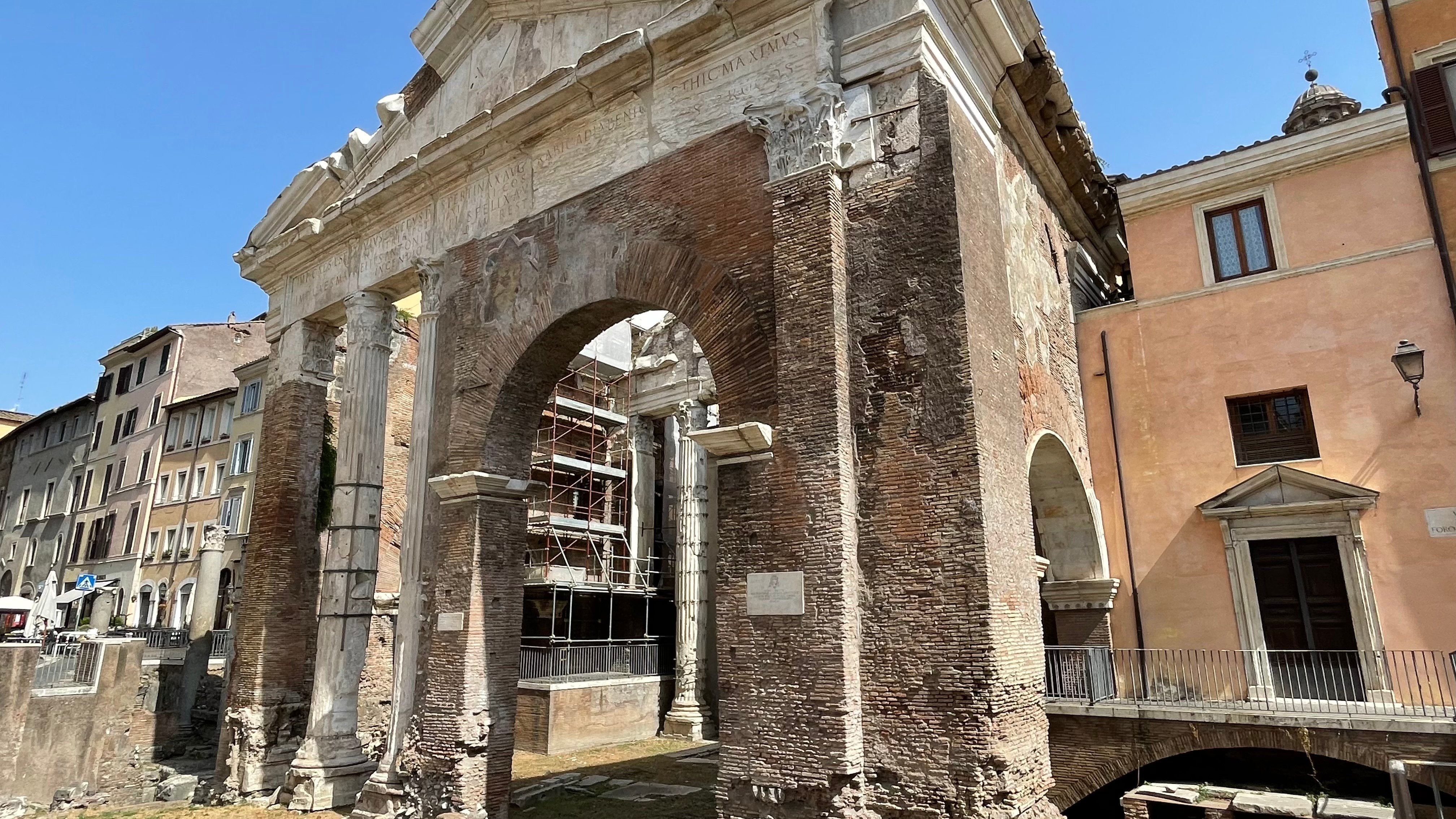 quarter tour in Rome — photo 3