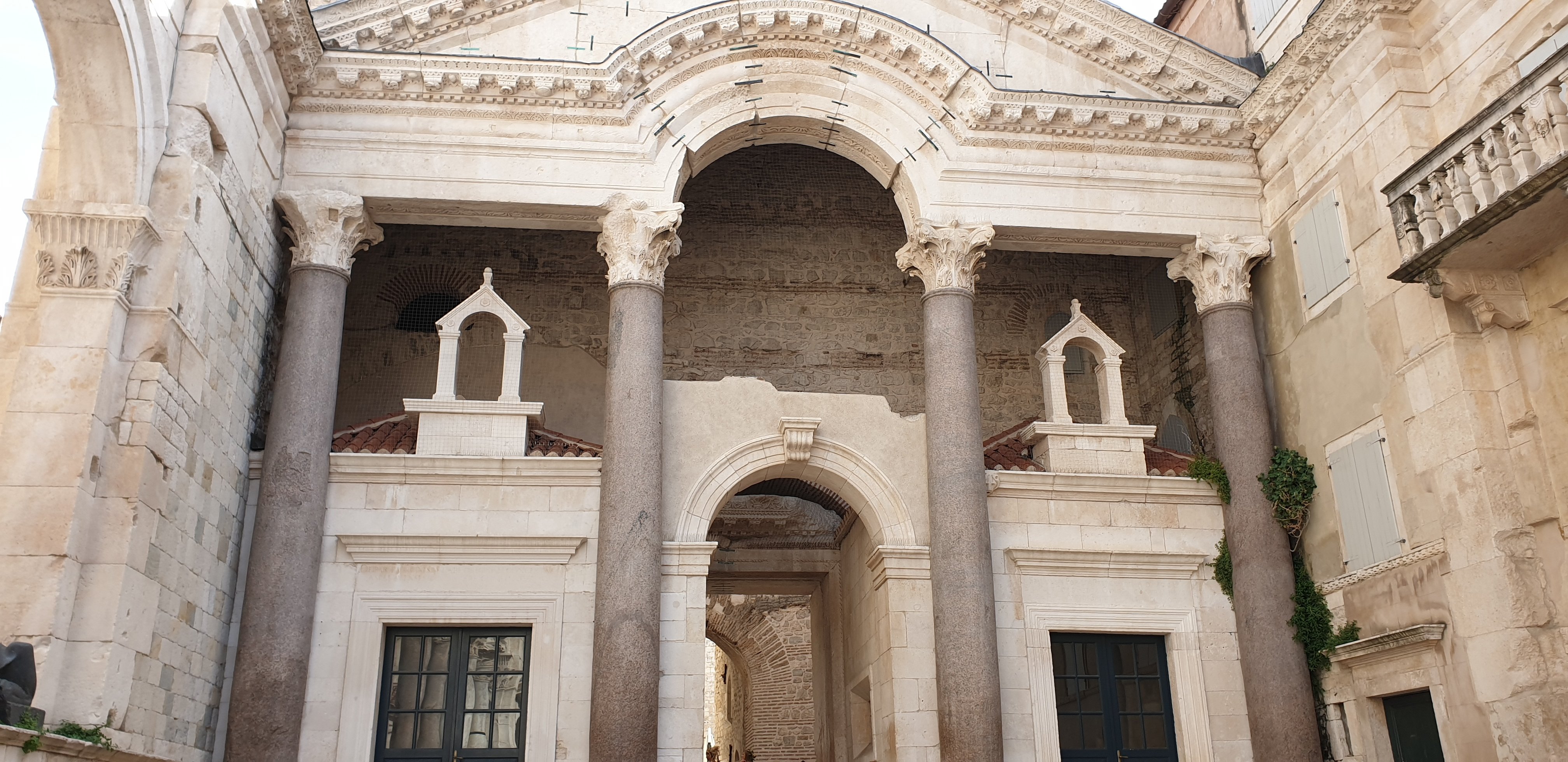 Split Historical Walking Tour with a Scholar