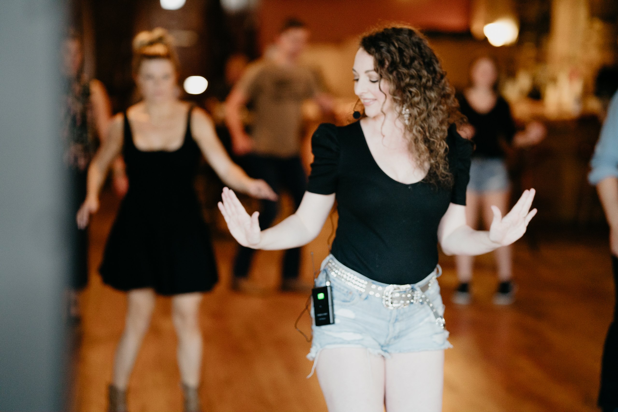 Nashville Broadway Honky-Tonk Line Dancing Class with Video