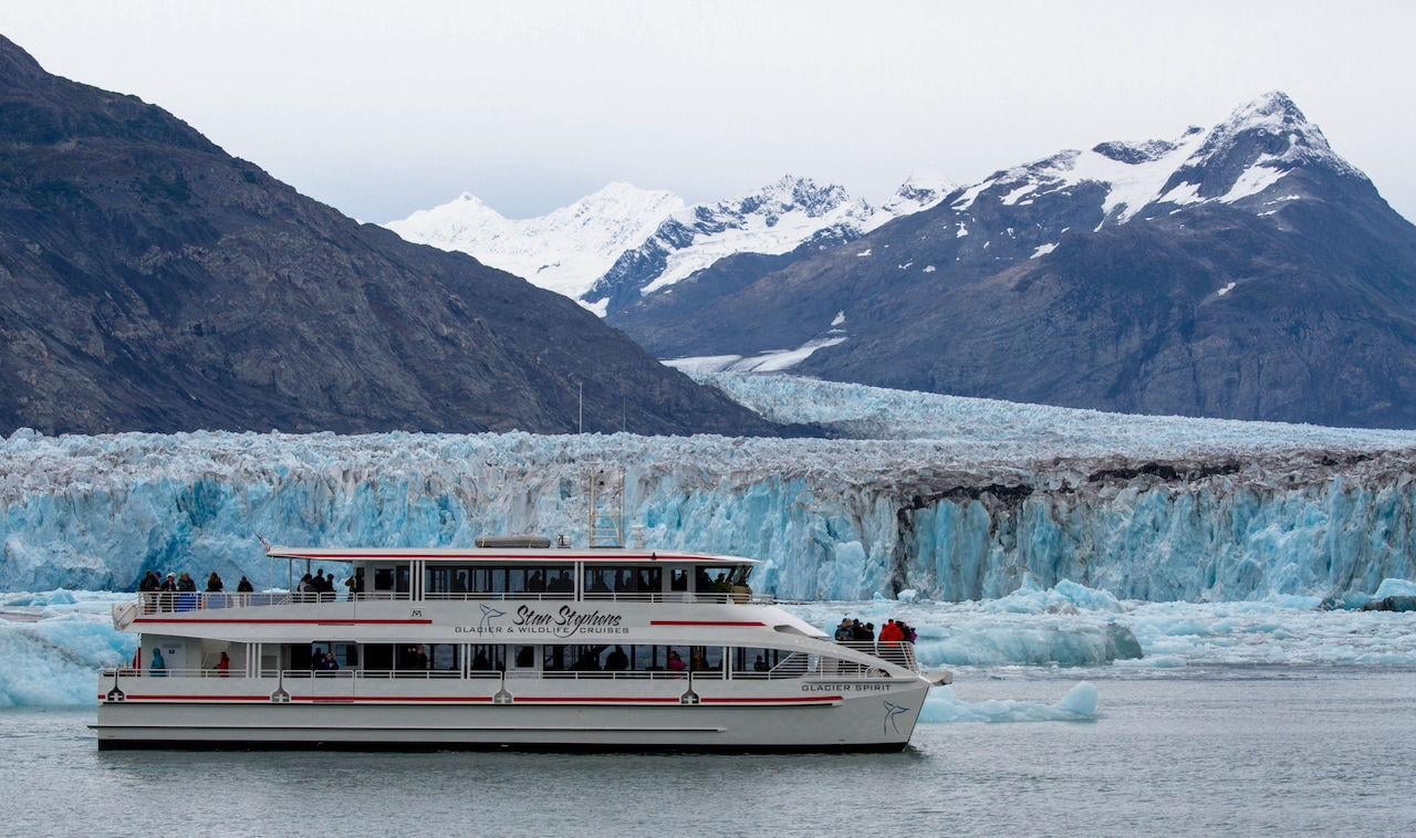 Columbia Glacier & Wildlife Cruise from Valdez