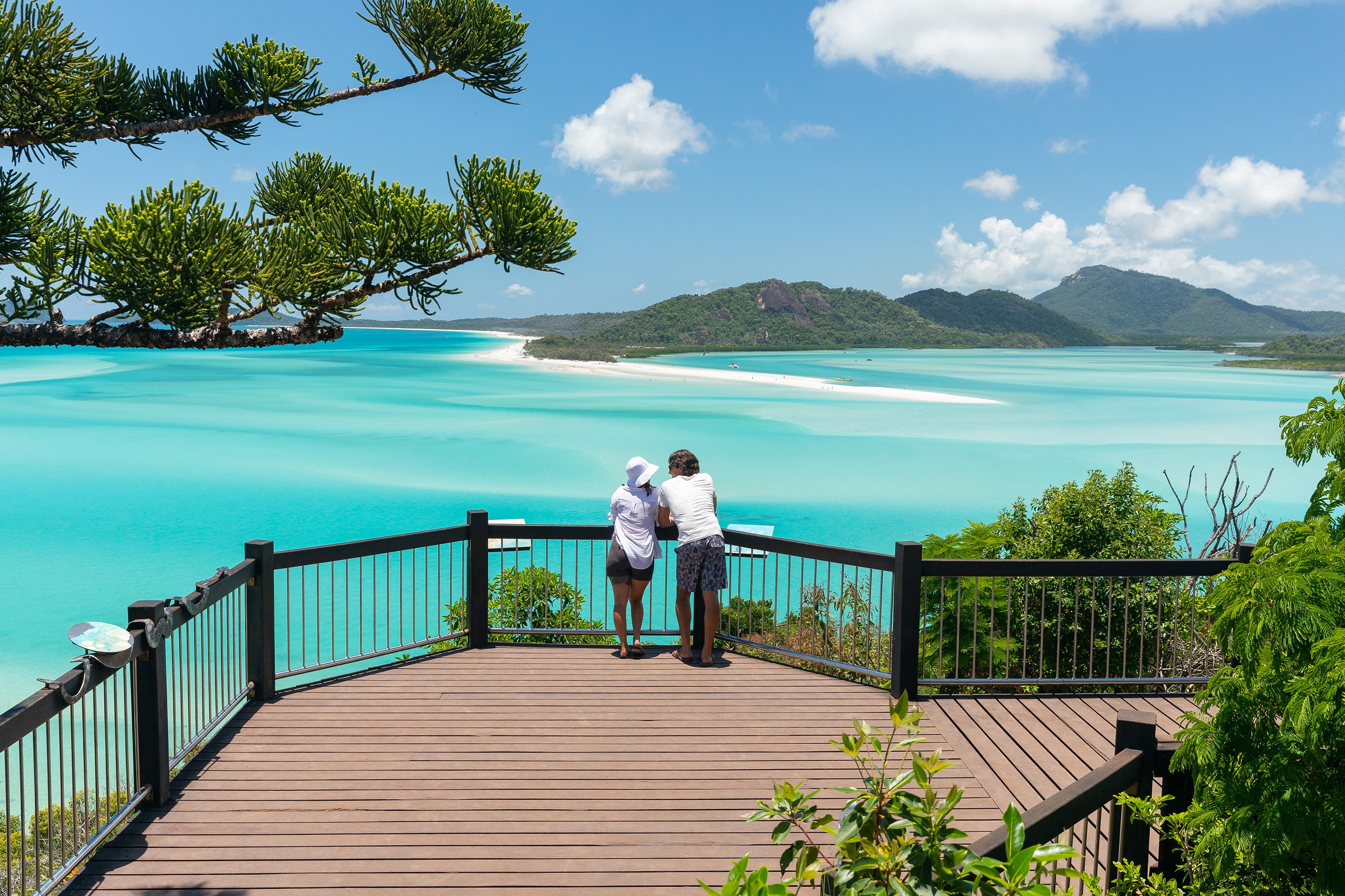 Whitehaven Beach & Hill Inlet Lookout Full-Day Catamaran Cruise