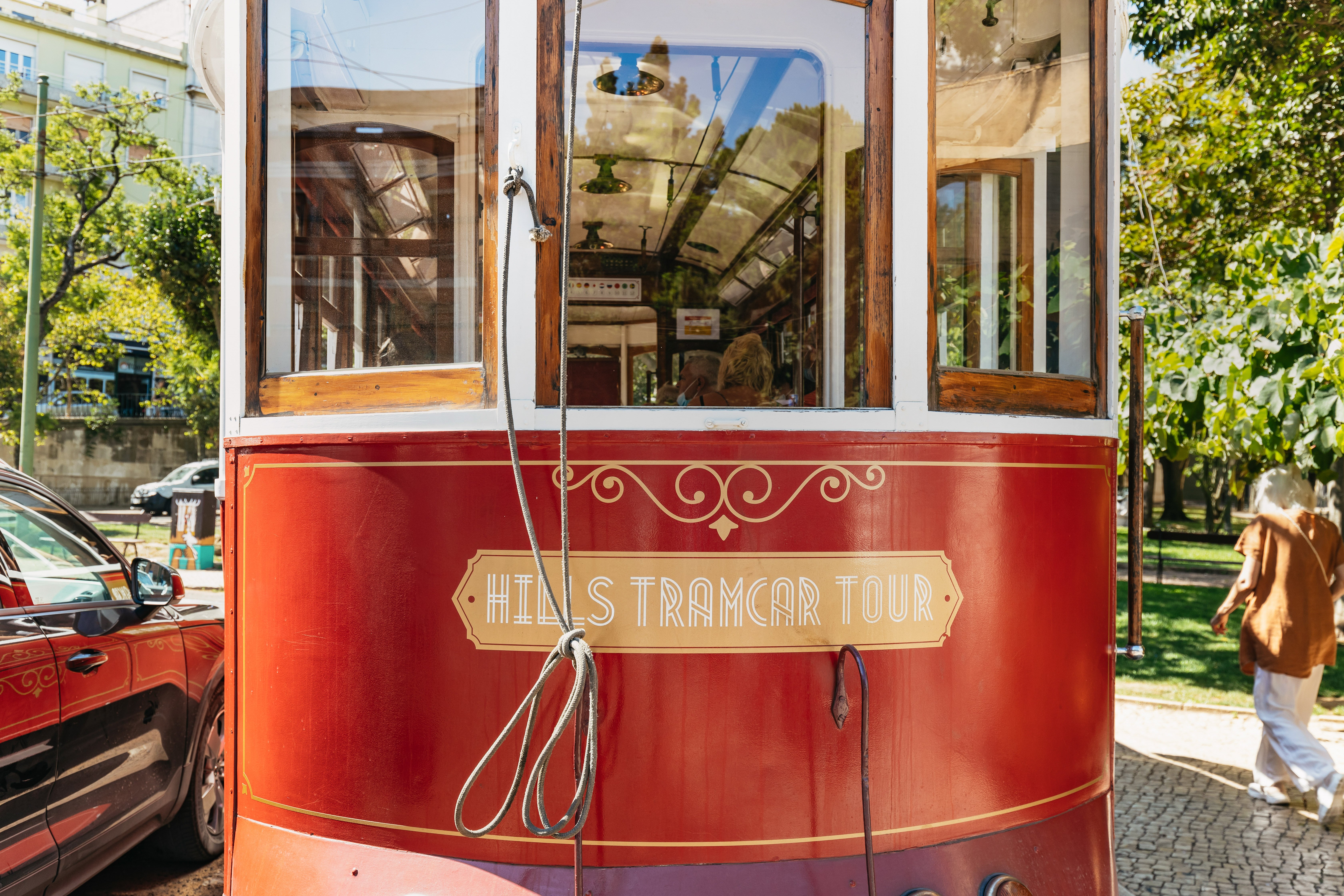 Lisbon 72/96-Hour Hop-On Hop-Off Bus, Tram & Boat Pass