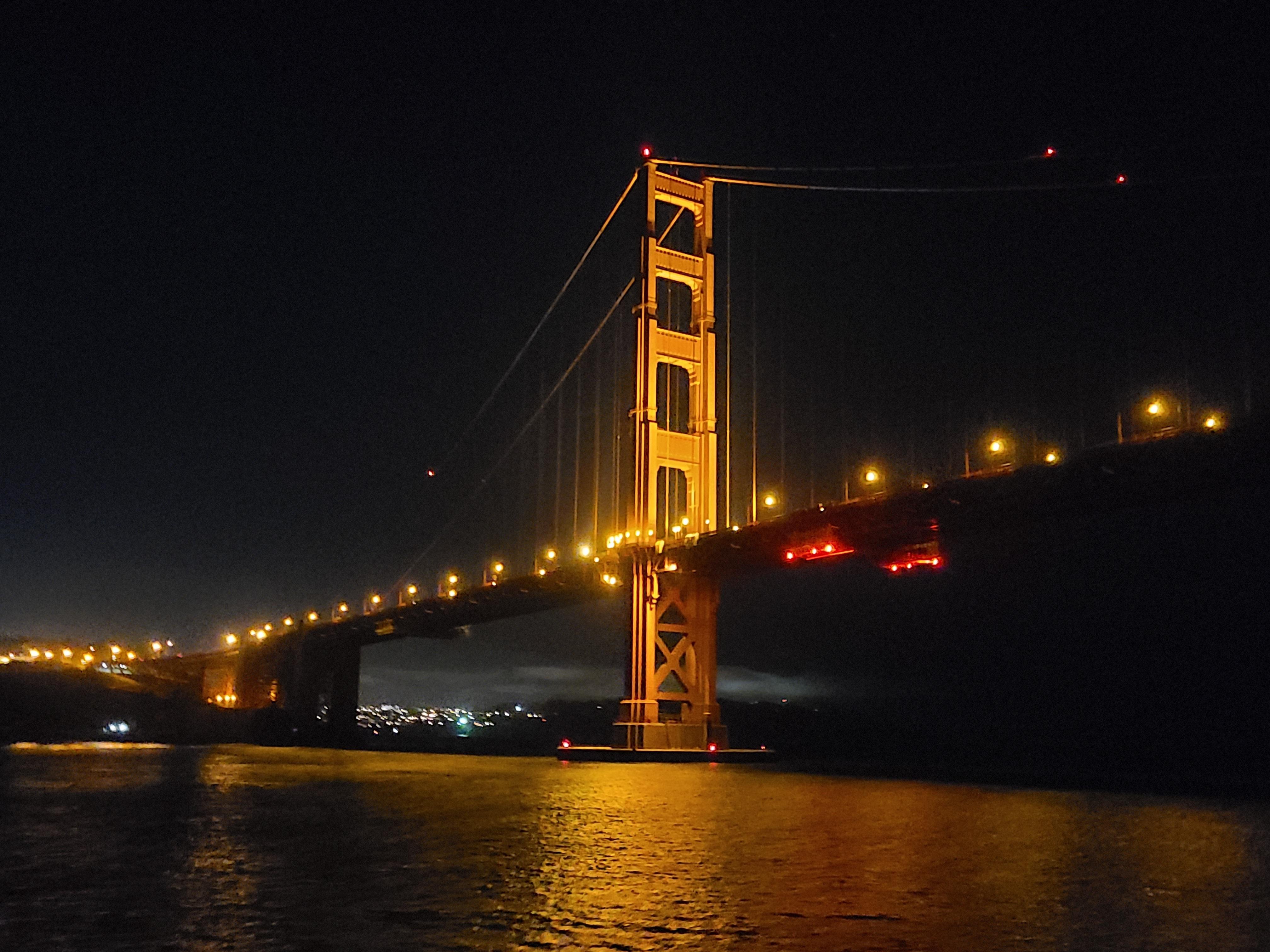 San Francisco: Premier Bay Brunch or Dinner Cruise