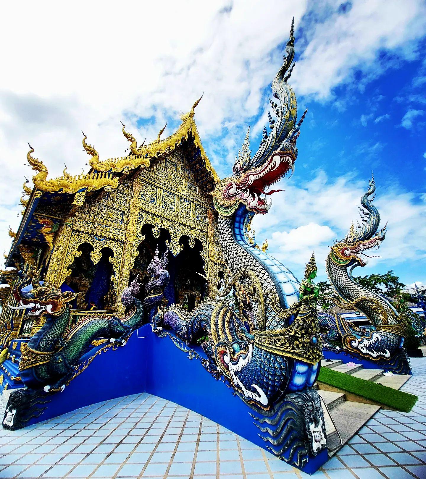 Chiang Rai Temples & Golden Triangle Full-Day Tour