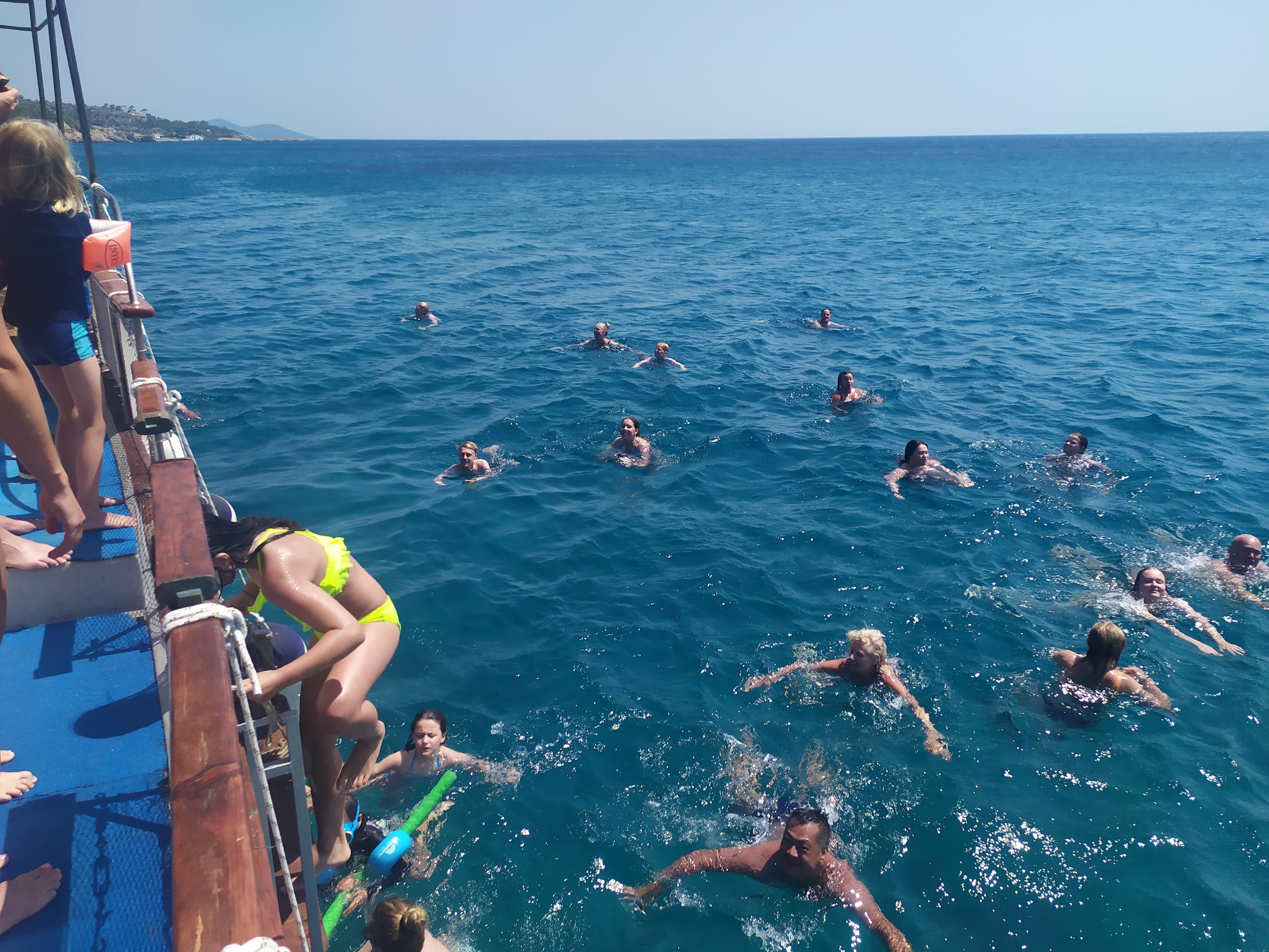 Samos West Coast Cruise from Votsalakia with Lunch