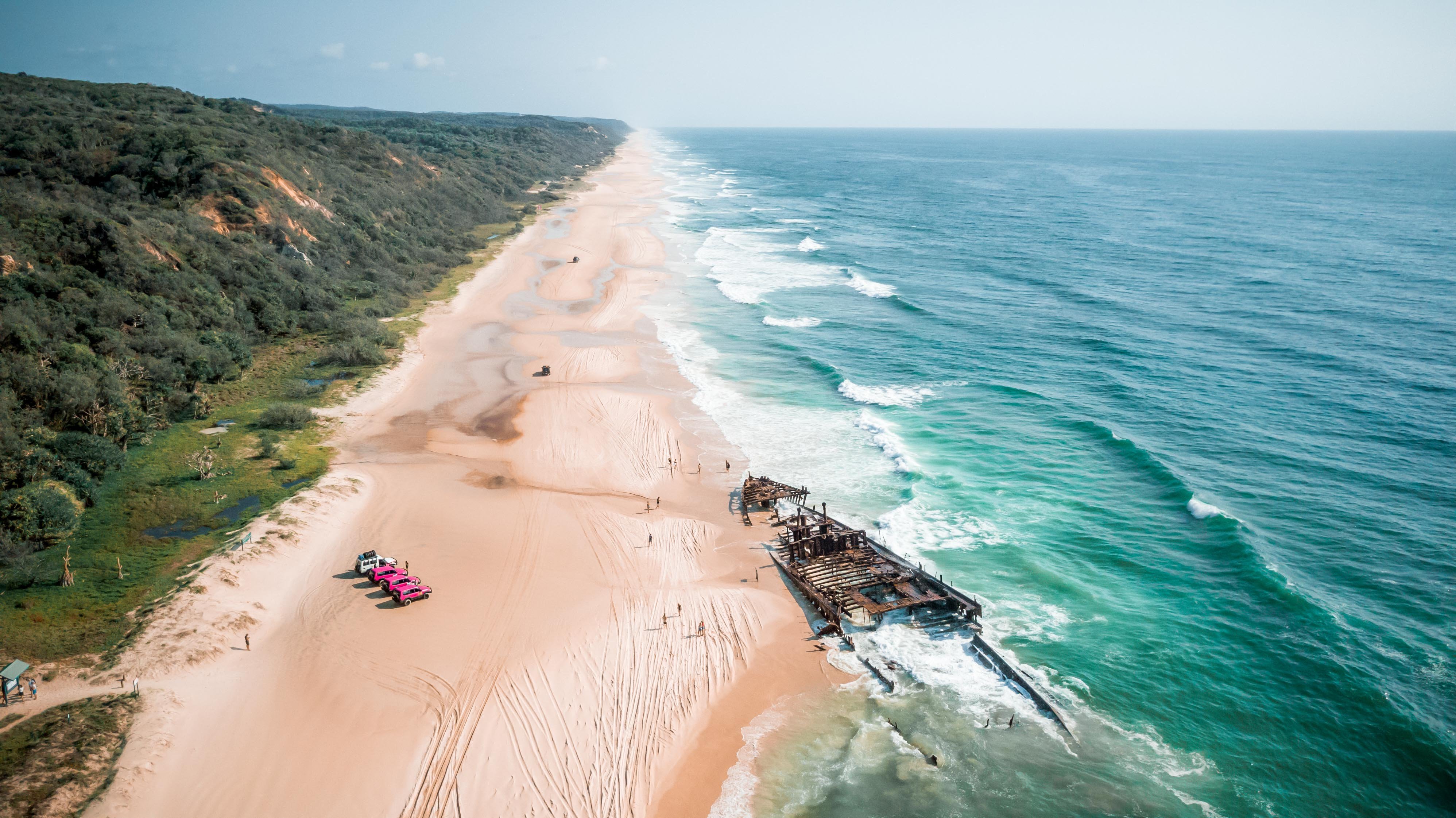 K'gari (Fraser Island) 2-Day Tag-Along 4WD Adventure from Hervey Bay