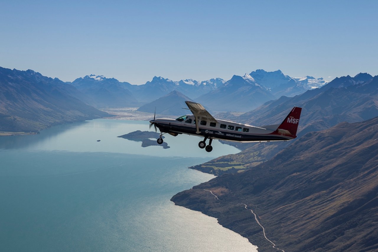 From Queenstown: Milford Sound Day Trip with Cruise & Flight