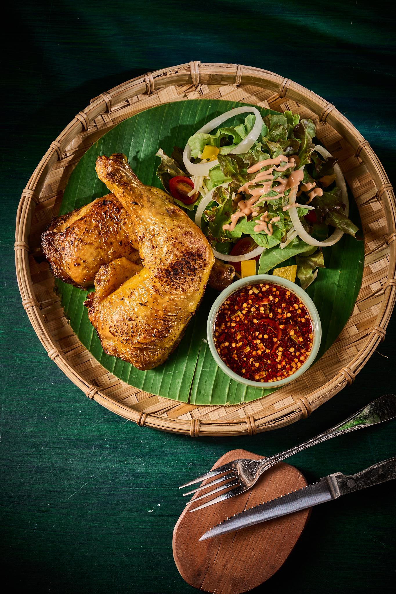 Southern Thai Set Menu Dinner at Three Monkeys Restaurant