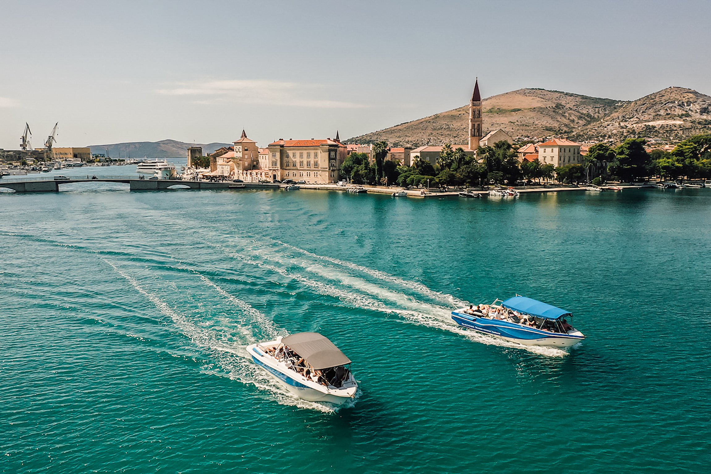 Split: Blue Lagoon & 3 Islands Speedboat Expedition