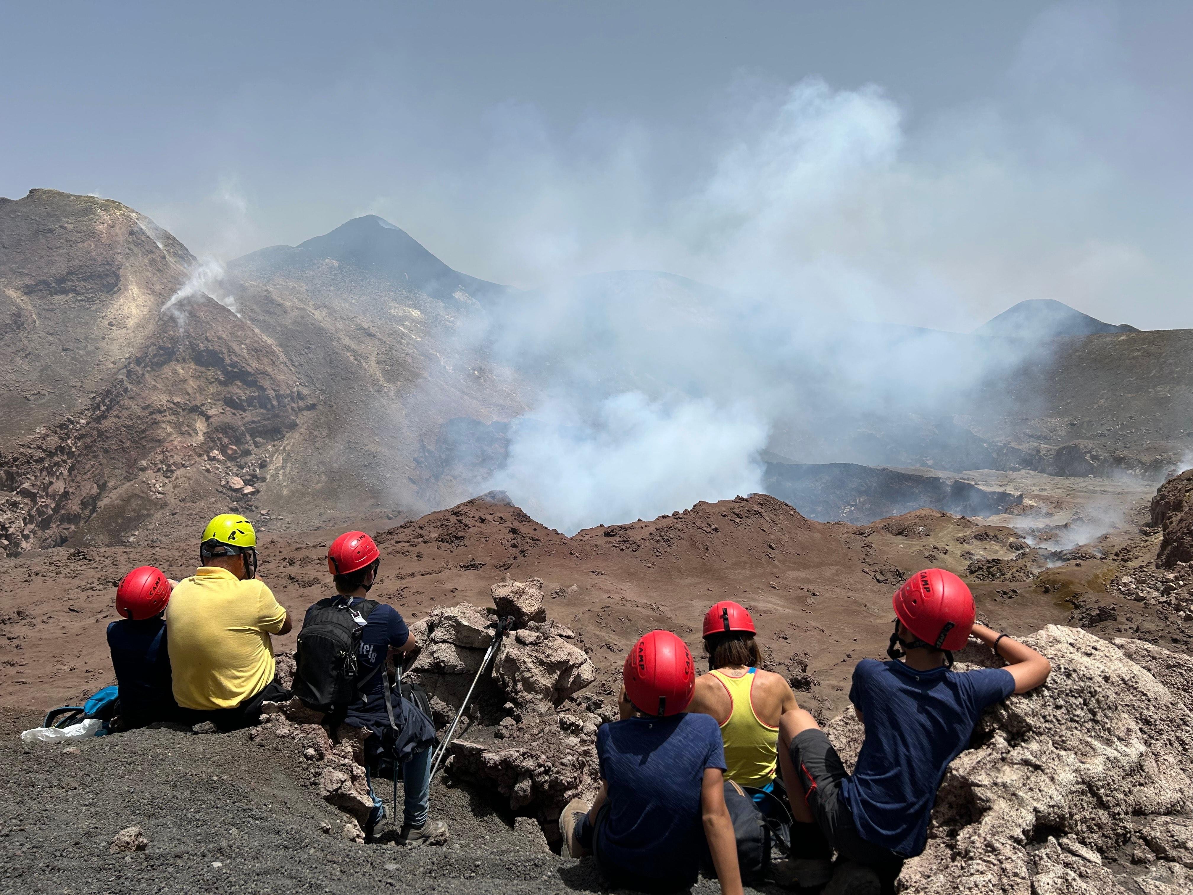 Mount Etna: Central Crater (3340mt.) with cable car and jeep