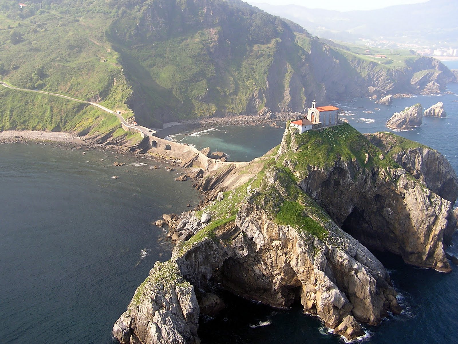 San Juan de Gaztelugatxe day trip from Bilbao, causeway and steps — image 2
