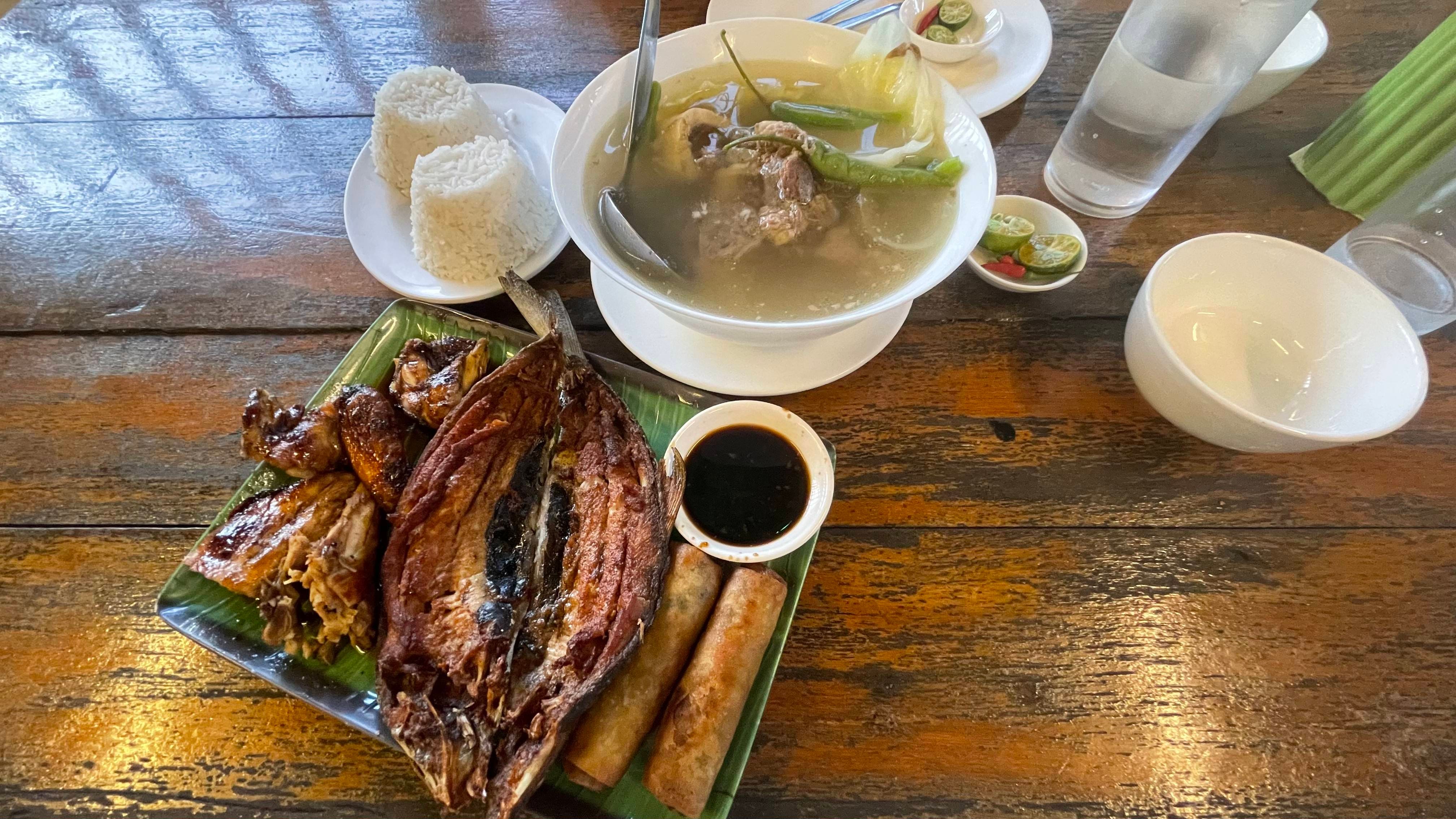 Puerto Princesa Evening Firefly Cruise & Local Dinner