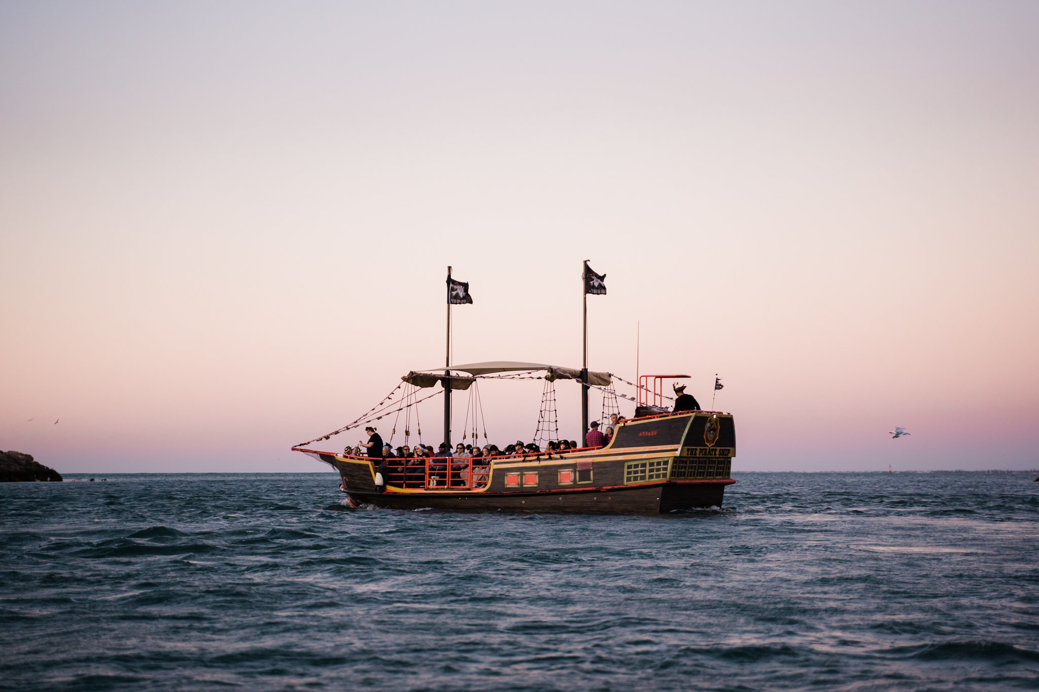 Mandurah Pirate Ship Sundowner Cruise