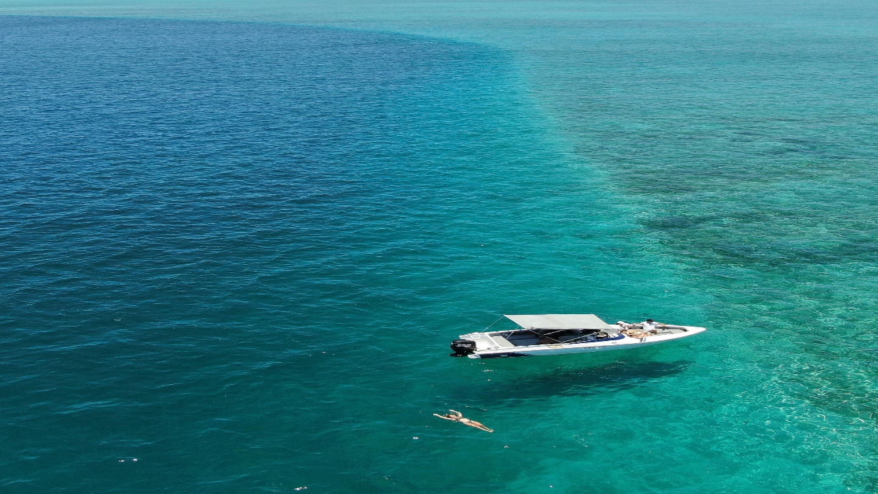 East Coast 5-Island Speedboat Adventure with Snorkeling & BBQ