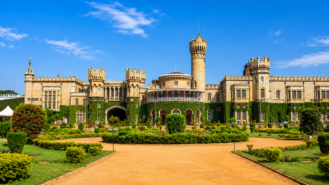 Private Bangalore City Tour with 5-Star Lunch