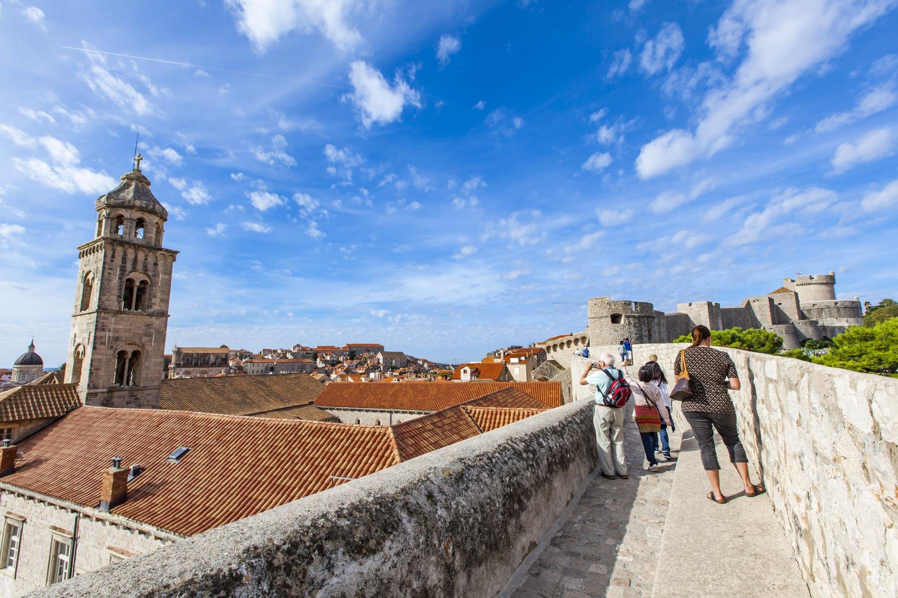 Dubrovnik City Walls: Early Morning & Sunset Guided Walk