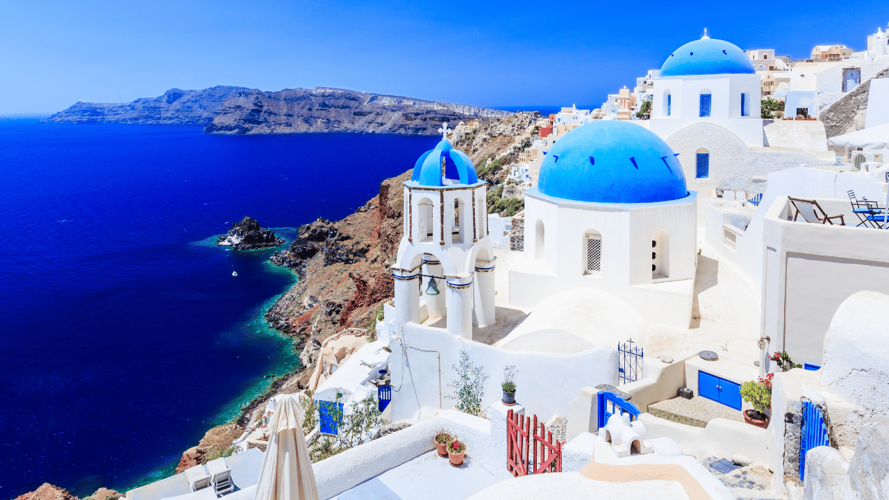Santorini day trip from Crete — Oia and Fira caldera views — image 5