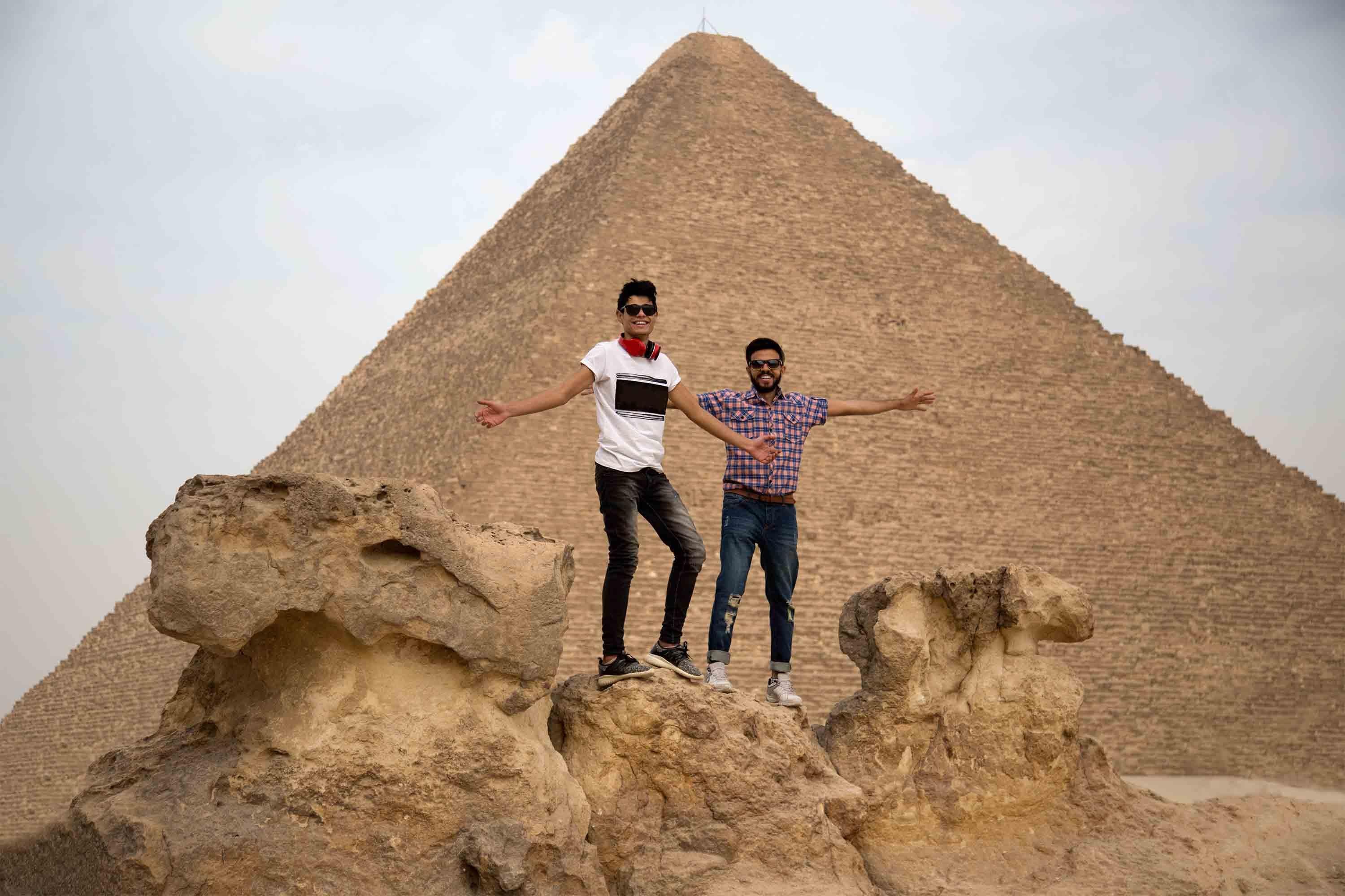 Cairo: Half-Day Giza Pyramids and Sphinx Guided Tour