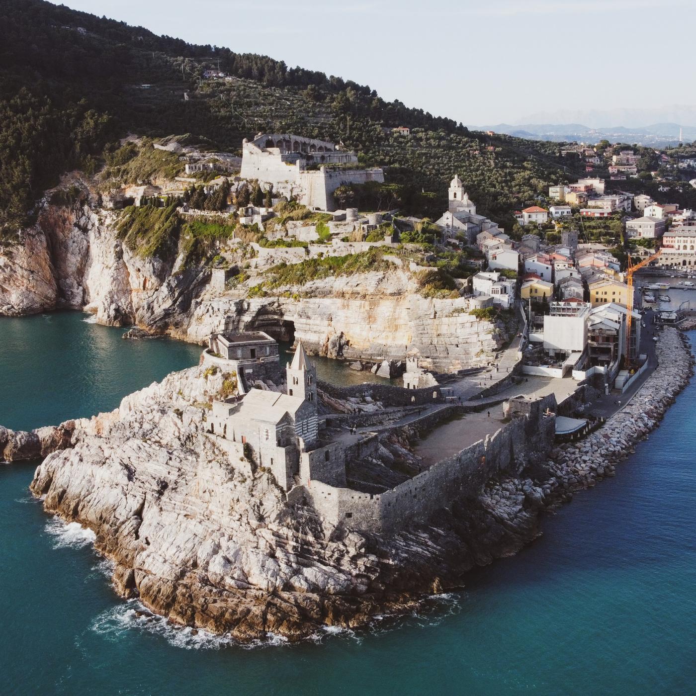 Private Portovenere Boat Tour with Aperitif