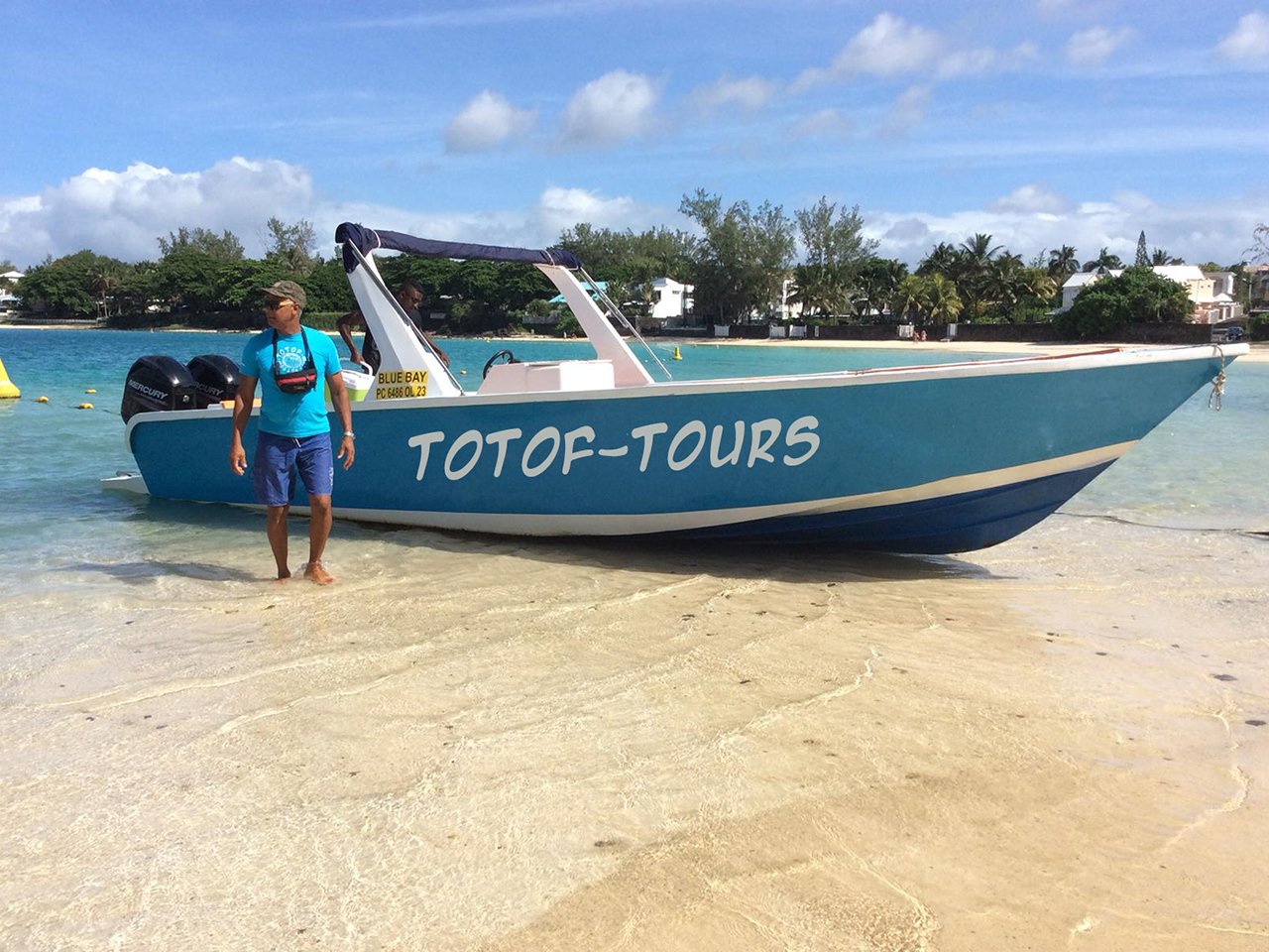 Five Islands Speedboat Adventure from Blue Bay