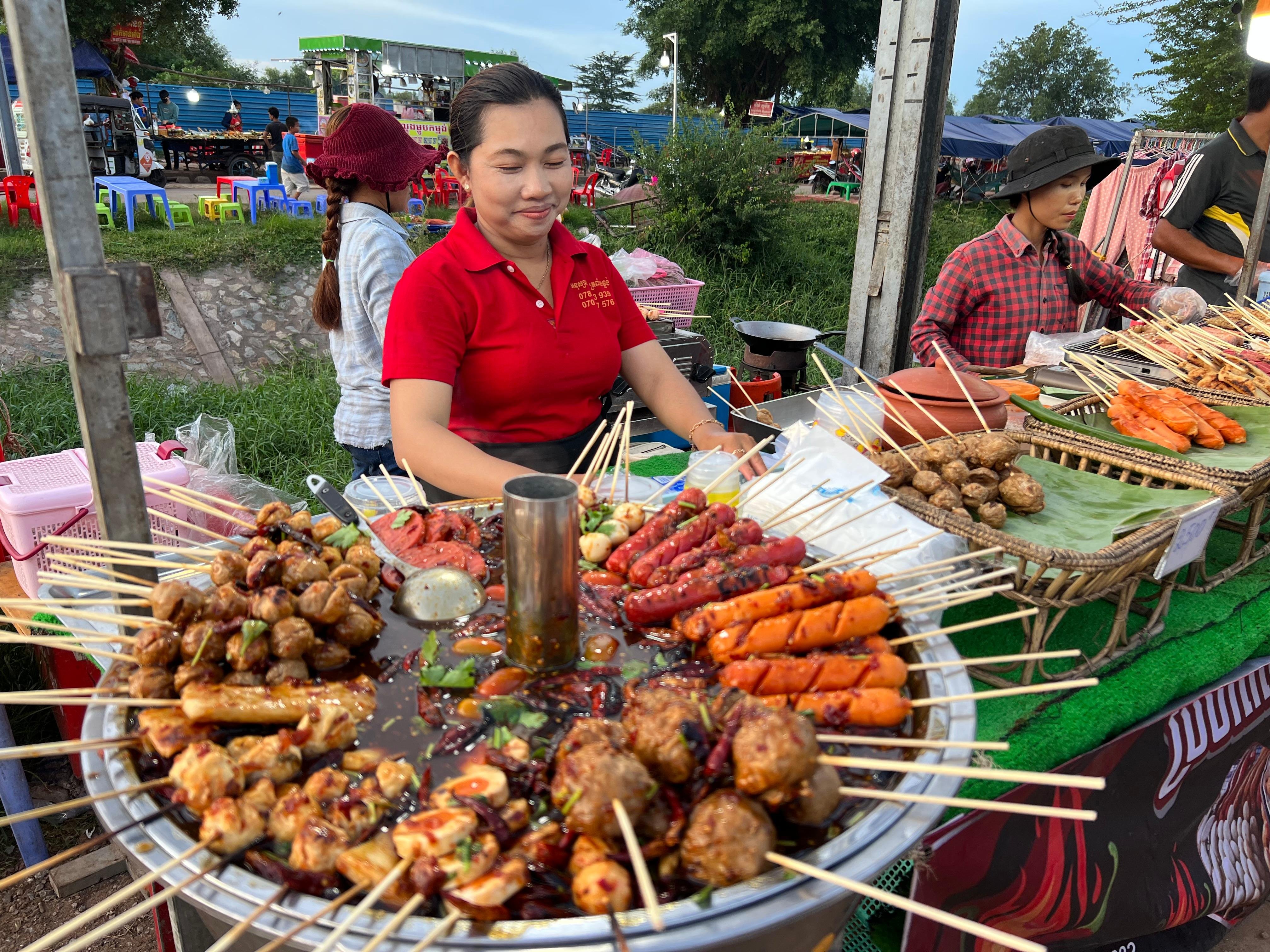 Siem Reap Street Food Evening Tour