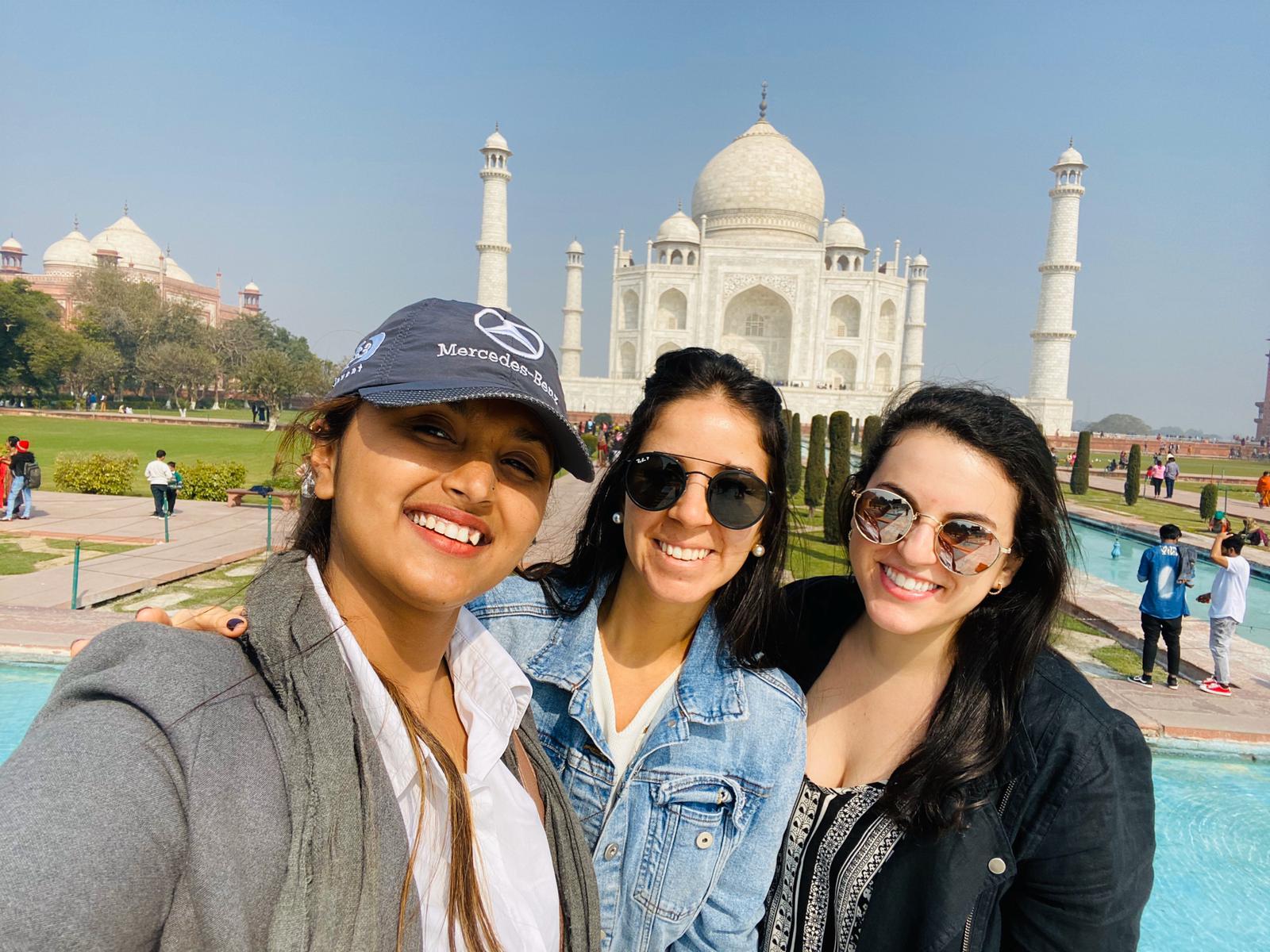 Delhi to Taj Mahal & Agra Day Tour by Gatimaan Express