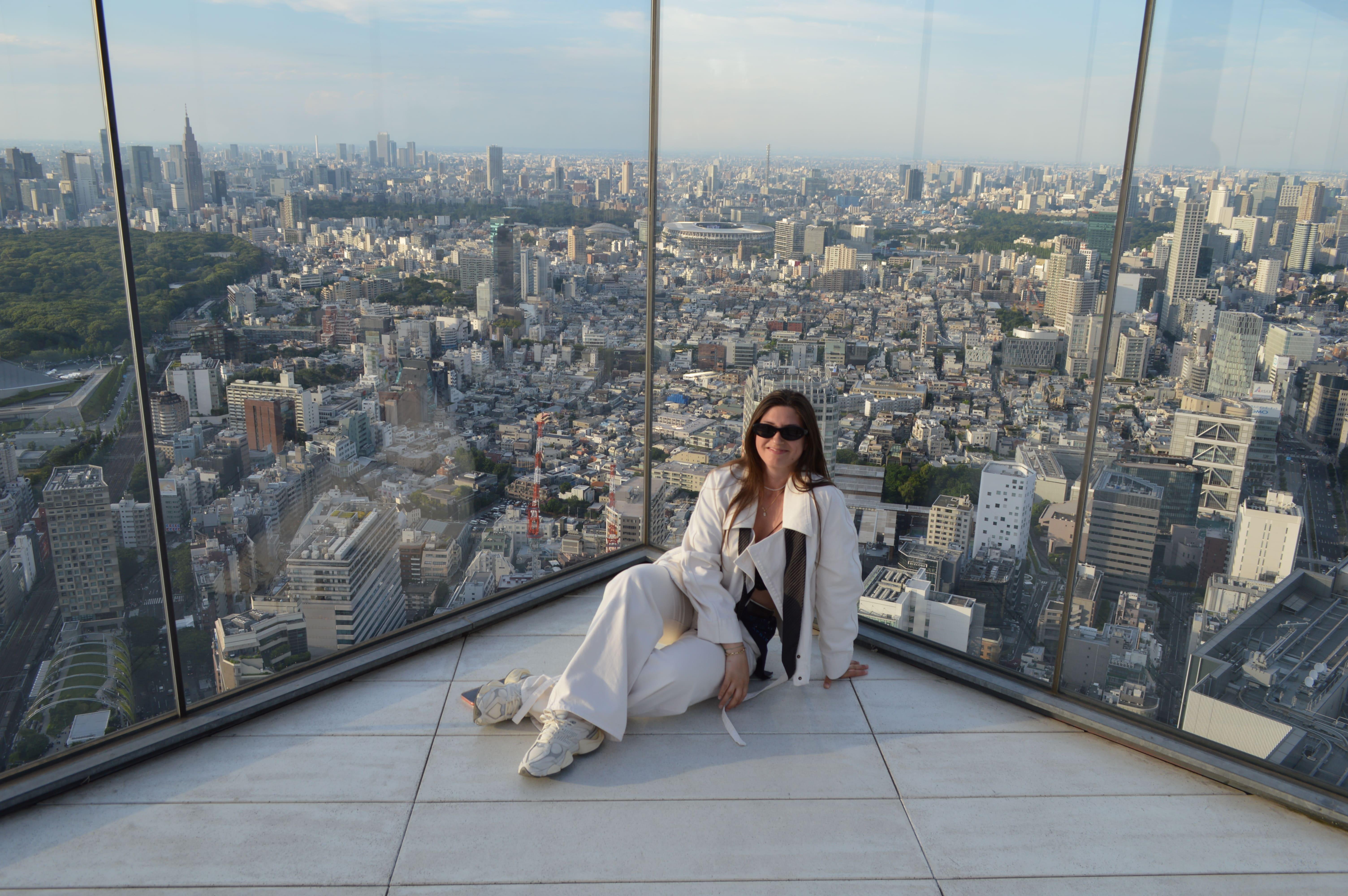 Shibuya Pop Culture Walk & Sky Observation Tour