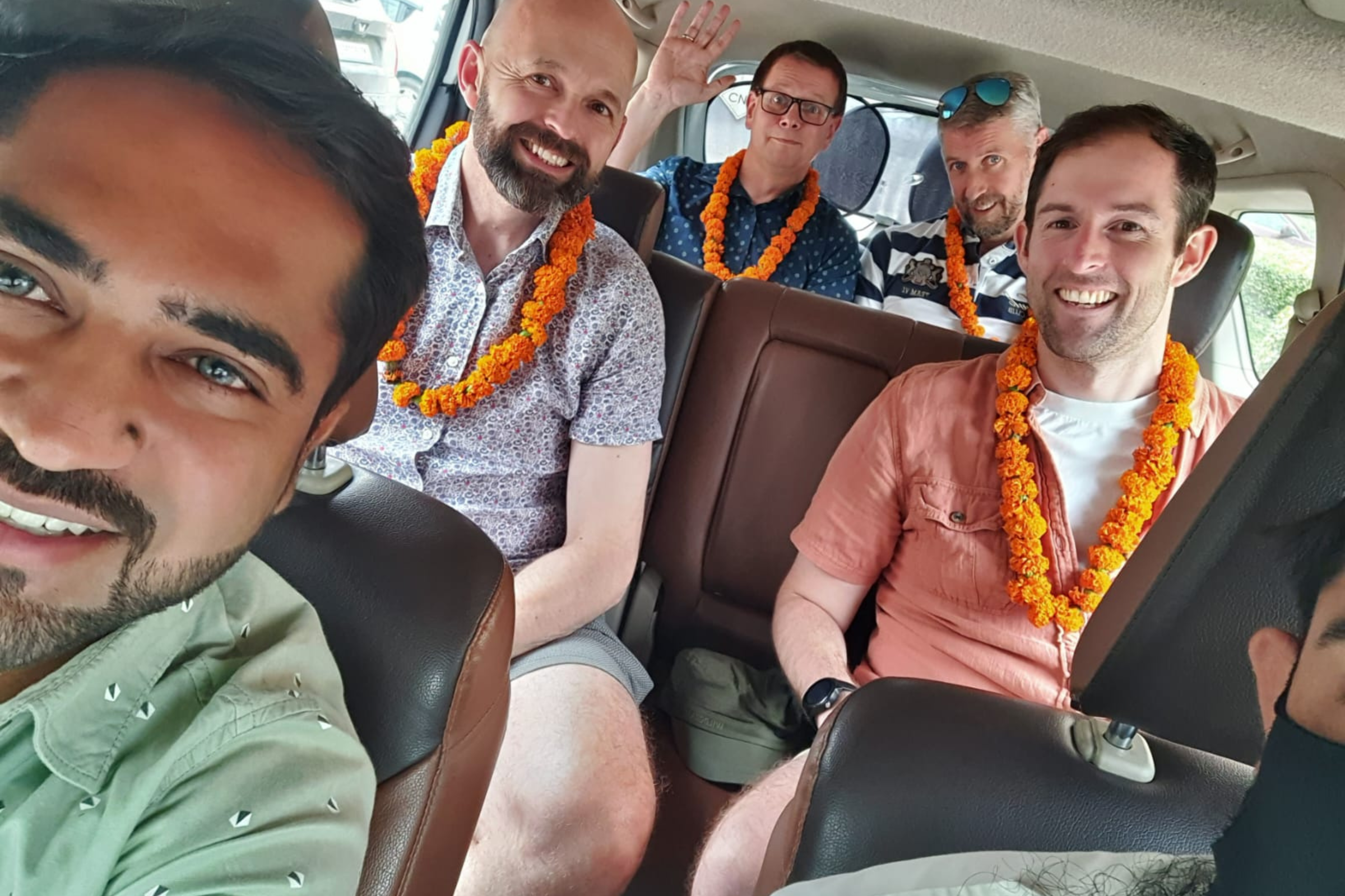 Delhi to Taj Mahal & Agra Day Tour by Gatimaan Express
