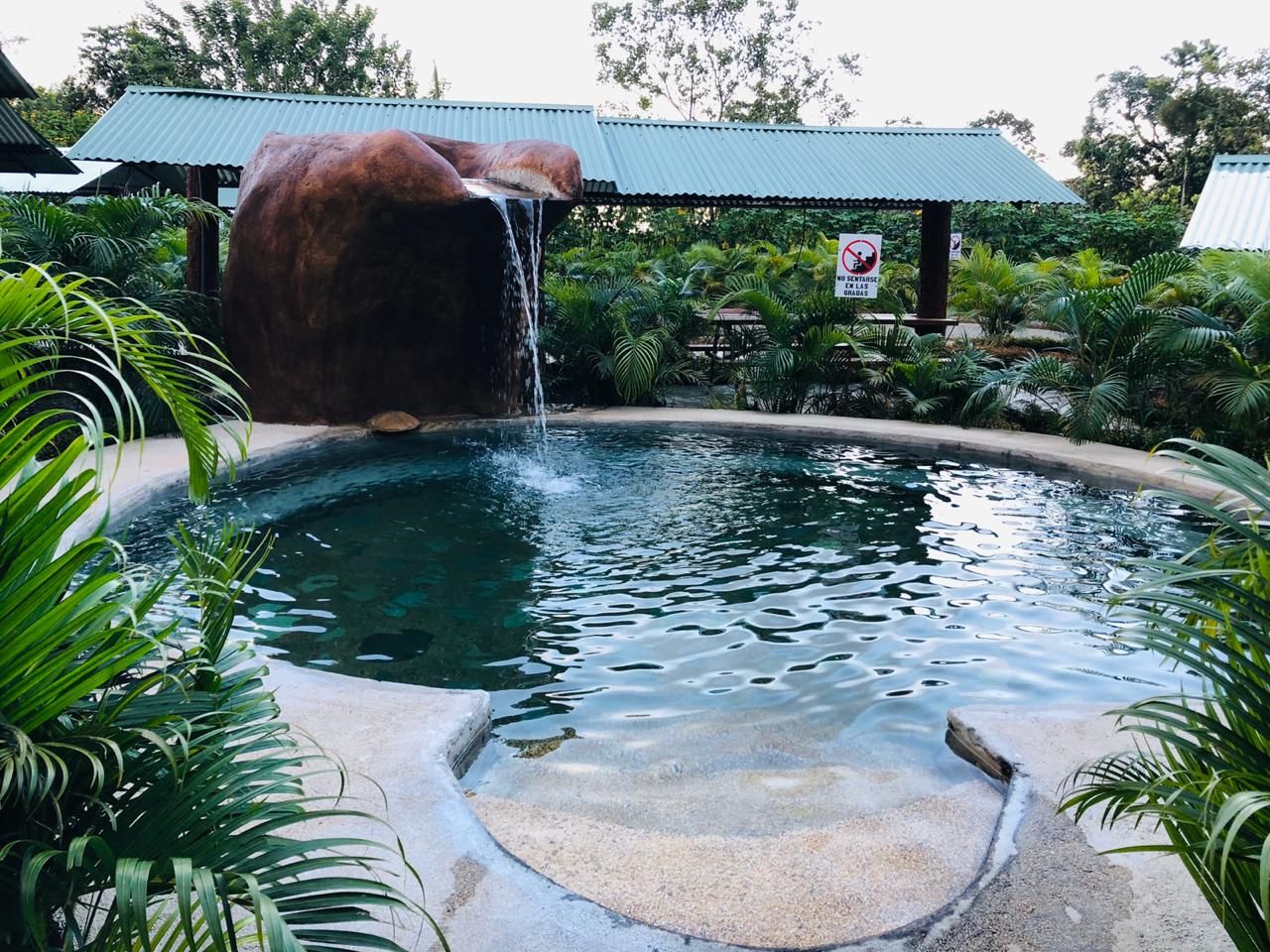Arenal Volcano, Emerald Lake & Hot Springs Morning Tour