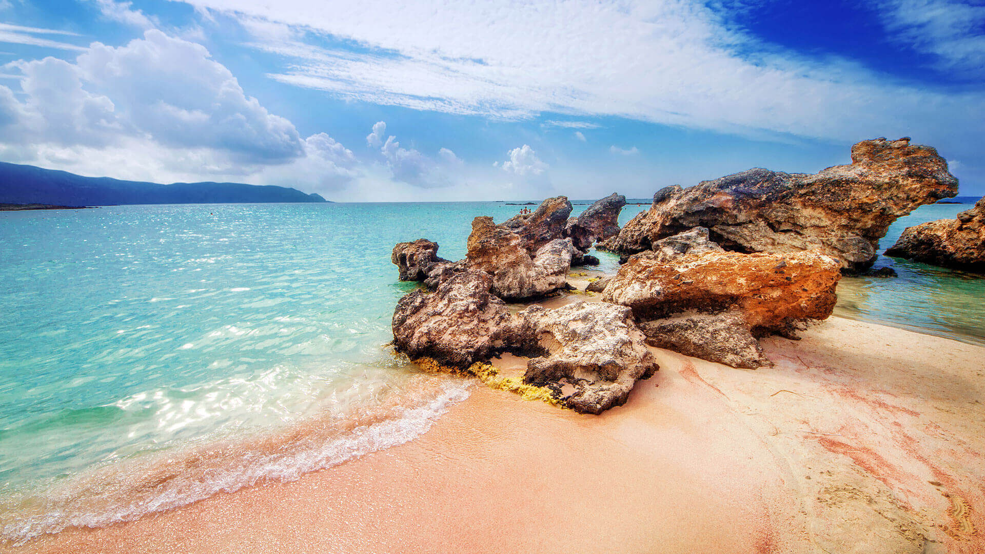 Elafonissi pink sand beach and Balos lagoon tour Crete — shallow turquoise lagoon, Gramvousa Venetian fortress — image 3