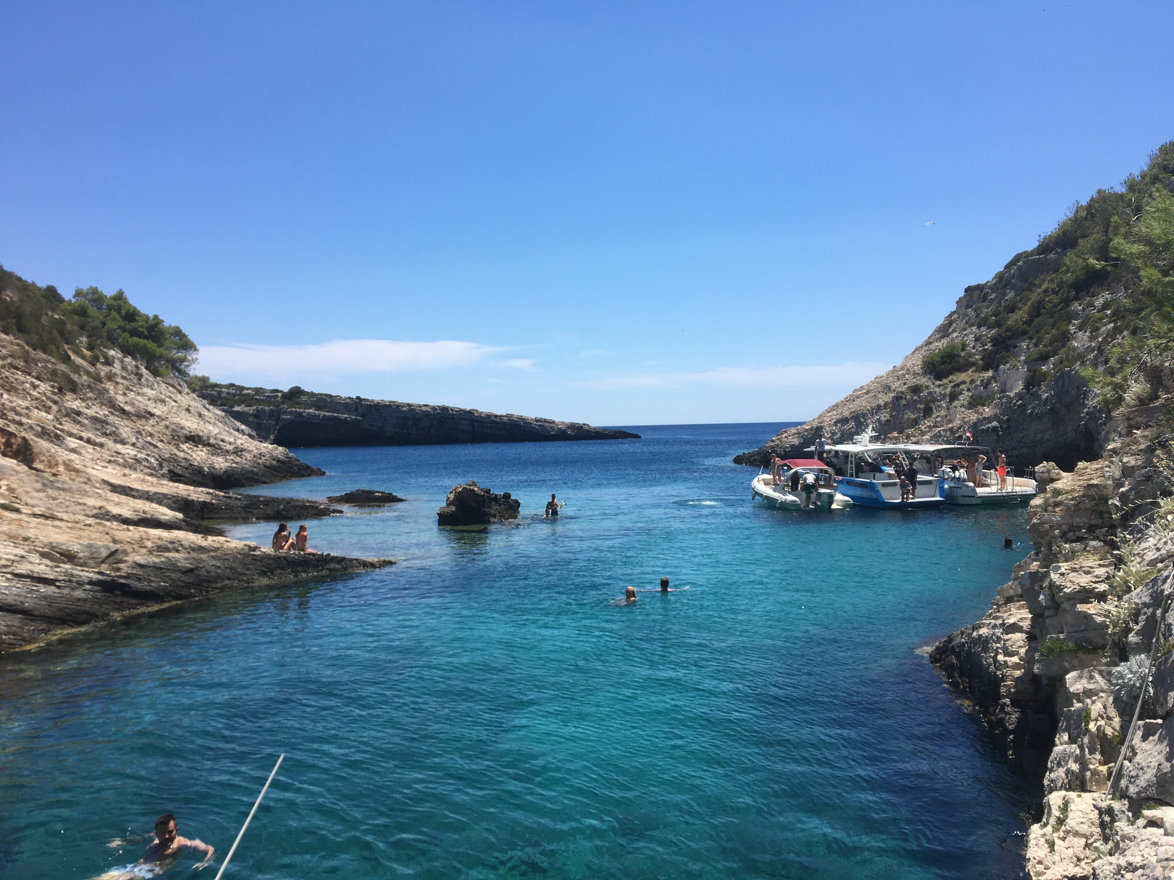 Hvar 5-Island Speedboat Adventure: Blue & Green Caves