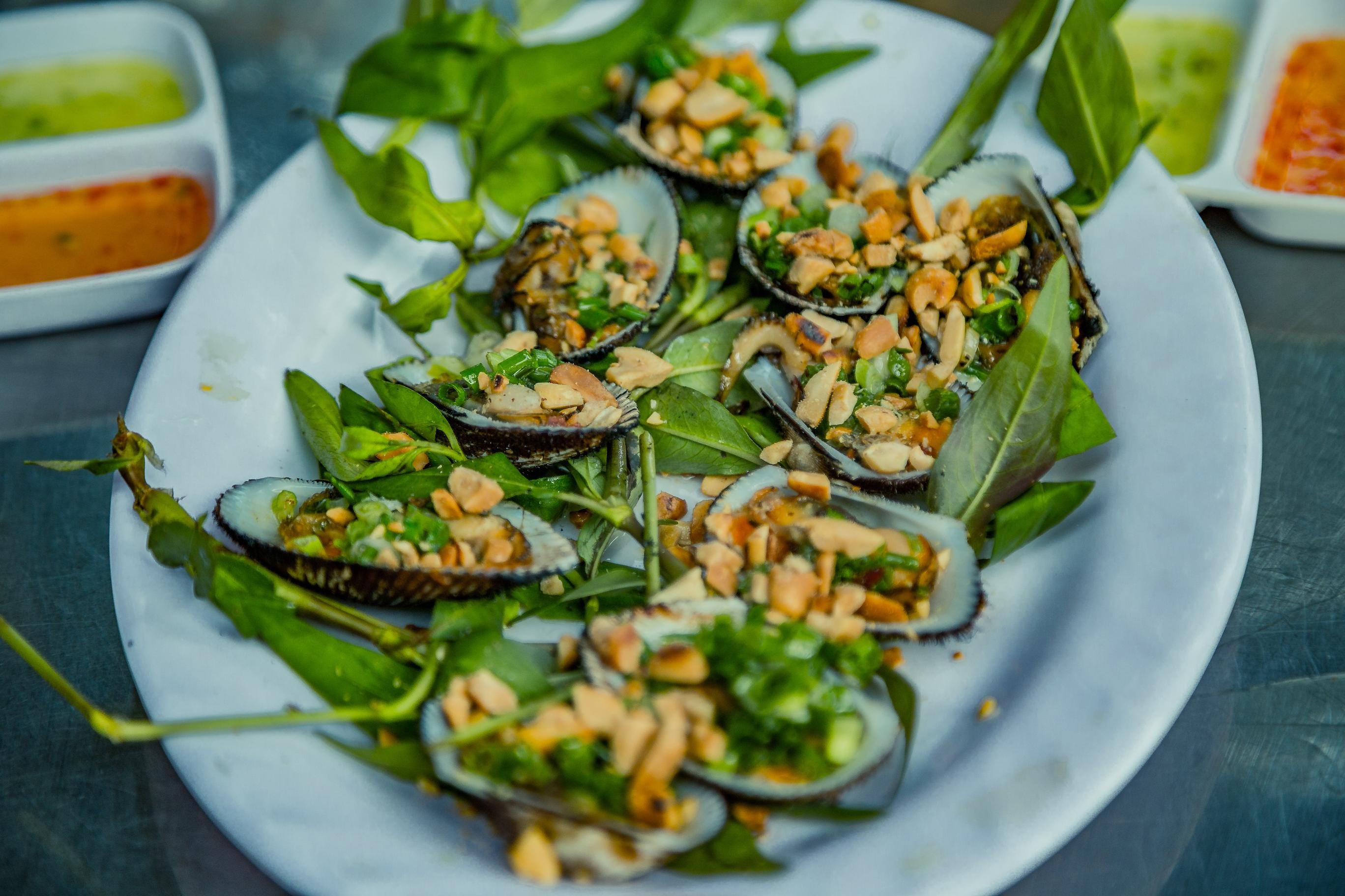 vespa food tour in Saigon — photo 26