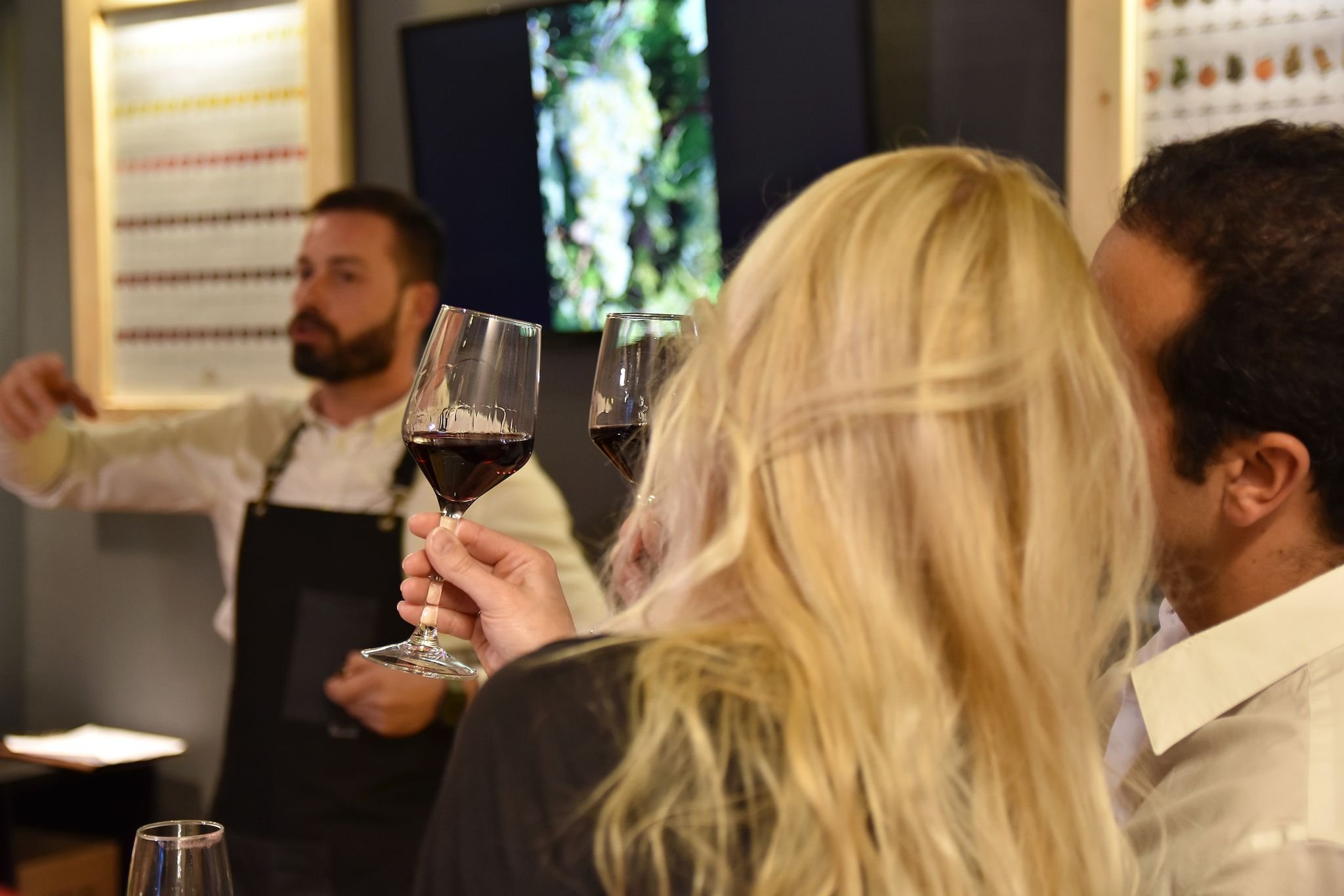 wine tour in Athens — photo 5