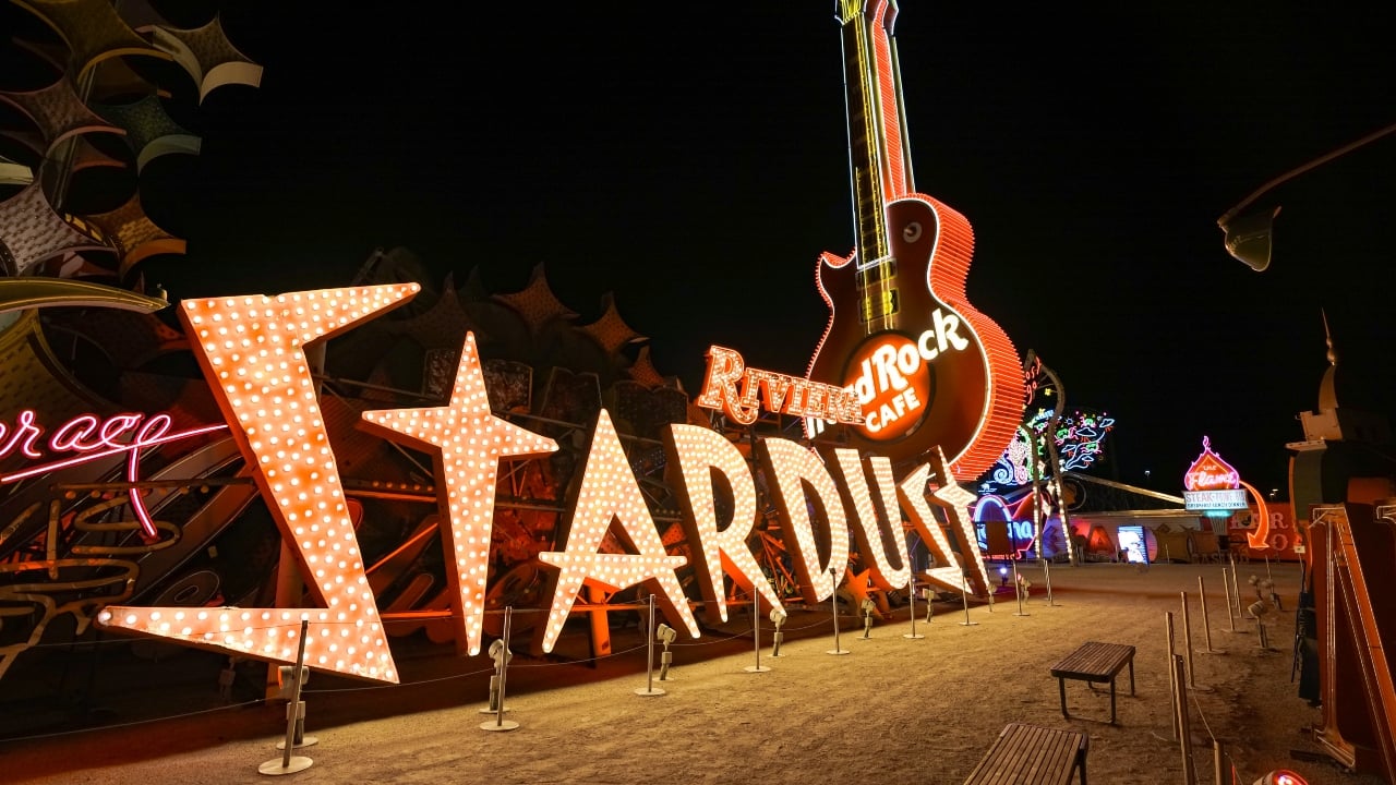 Las Vegas Night Helicopter Flight & Neon Museum Experience