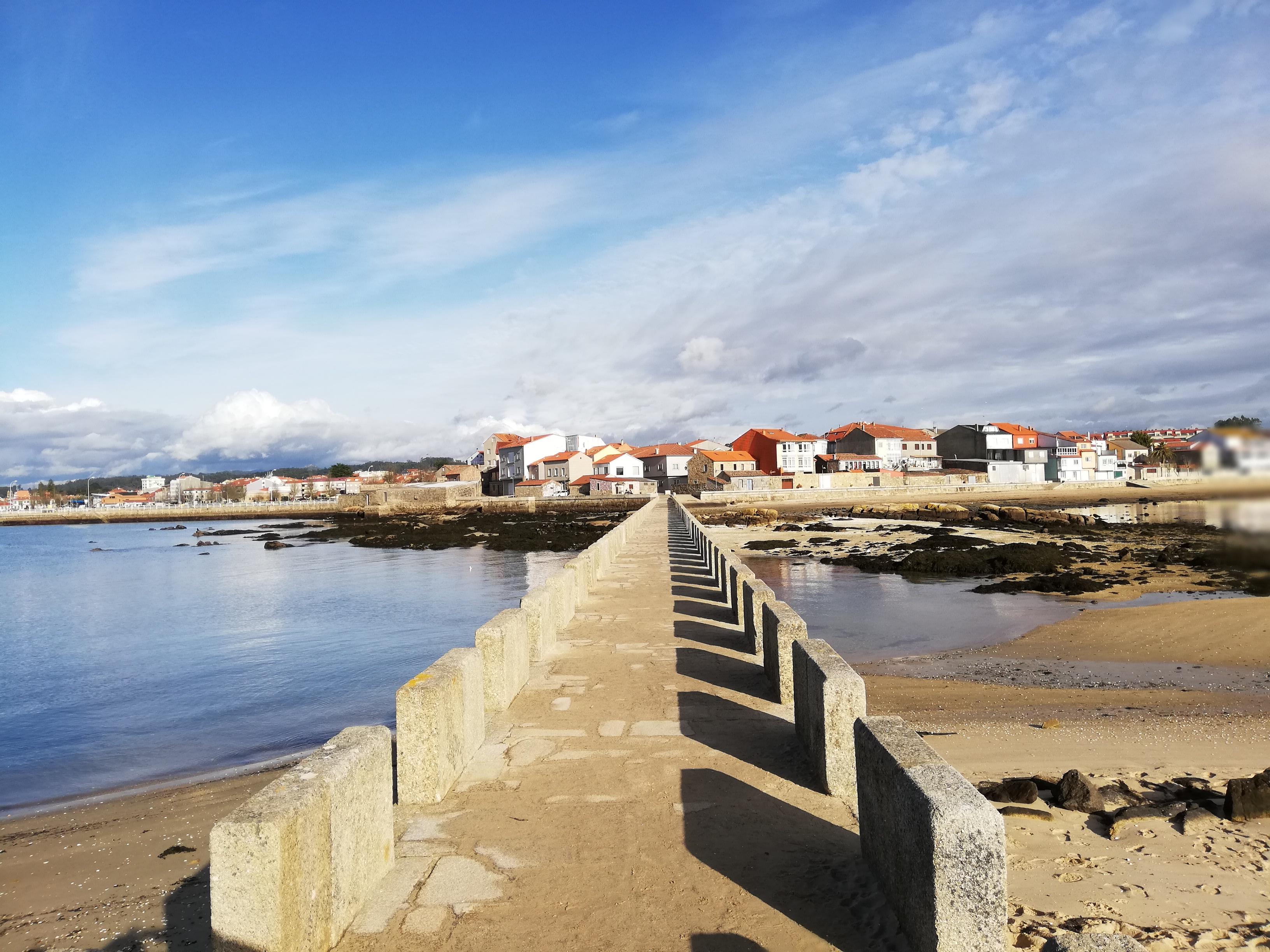 Rías Baixas Coast & Atlantic Islands Day Tour