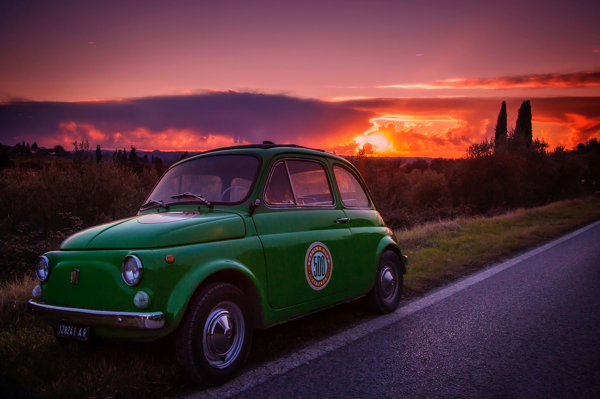 Vintage Fiat 500 Sunset Drive & Wine Tasting from Florence