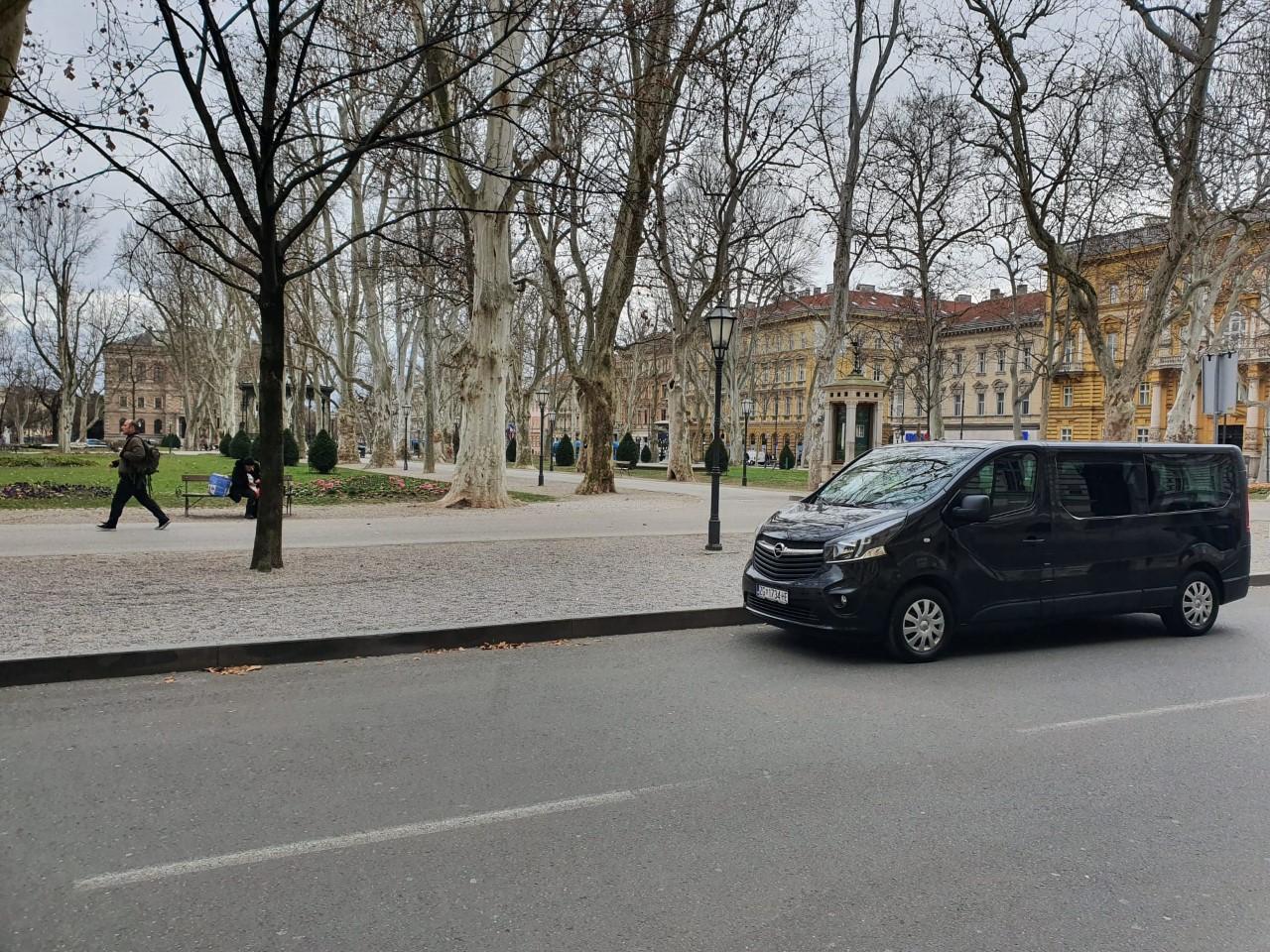 Split to Zagreb Transfer: Plitvice Lakes Guided Day Trip