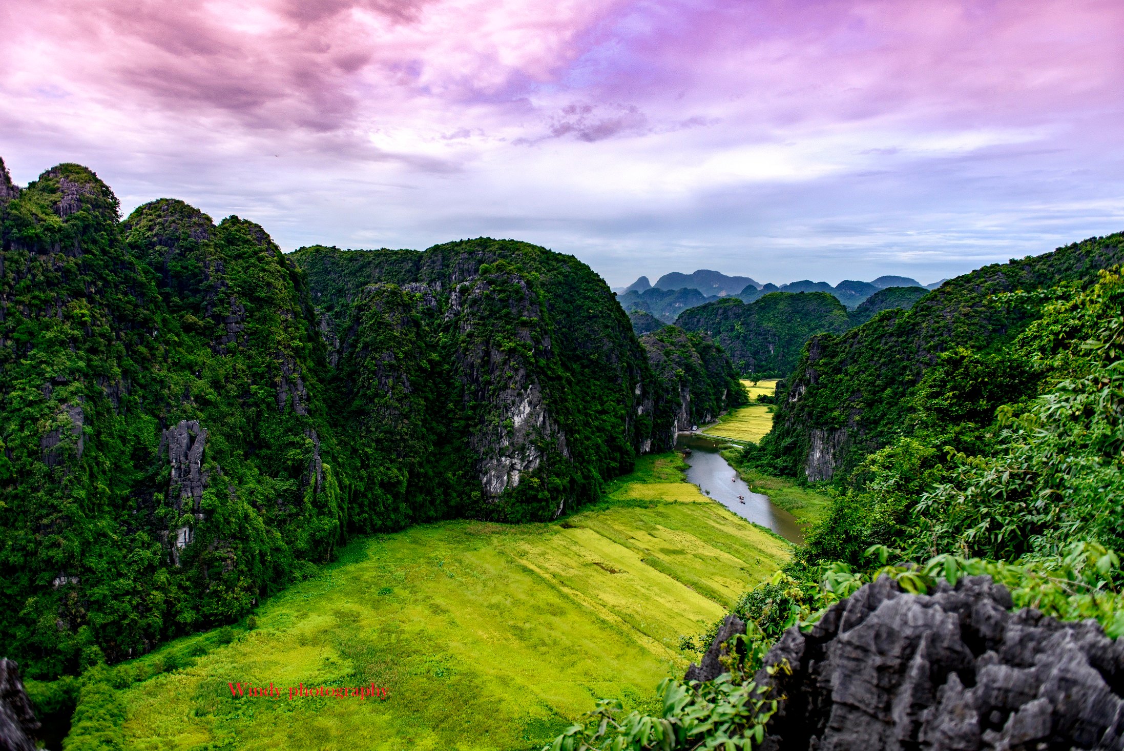 Ninh Binh Full-Day Small Group Tour from Hanoi
