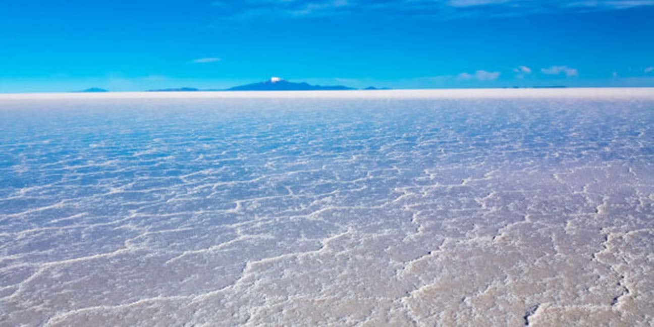 Uyuni Salt Flats Full-Day Expedition by Jeep