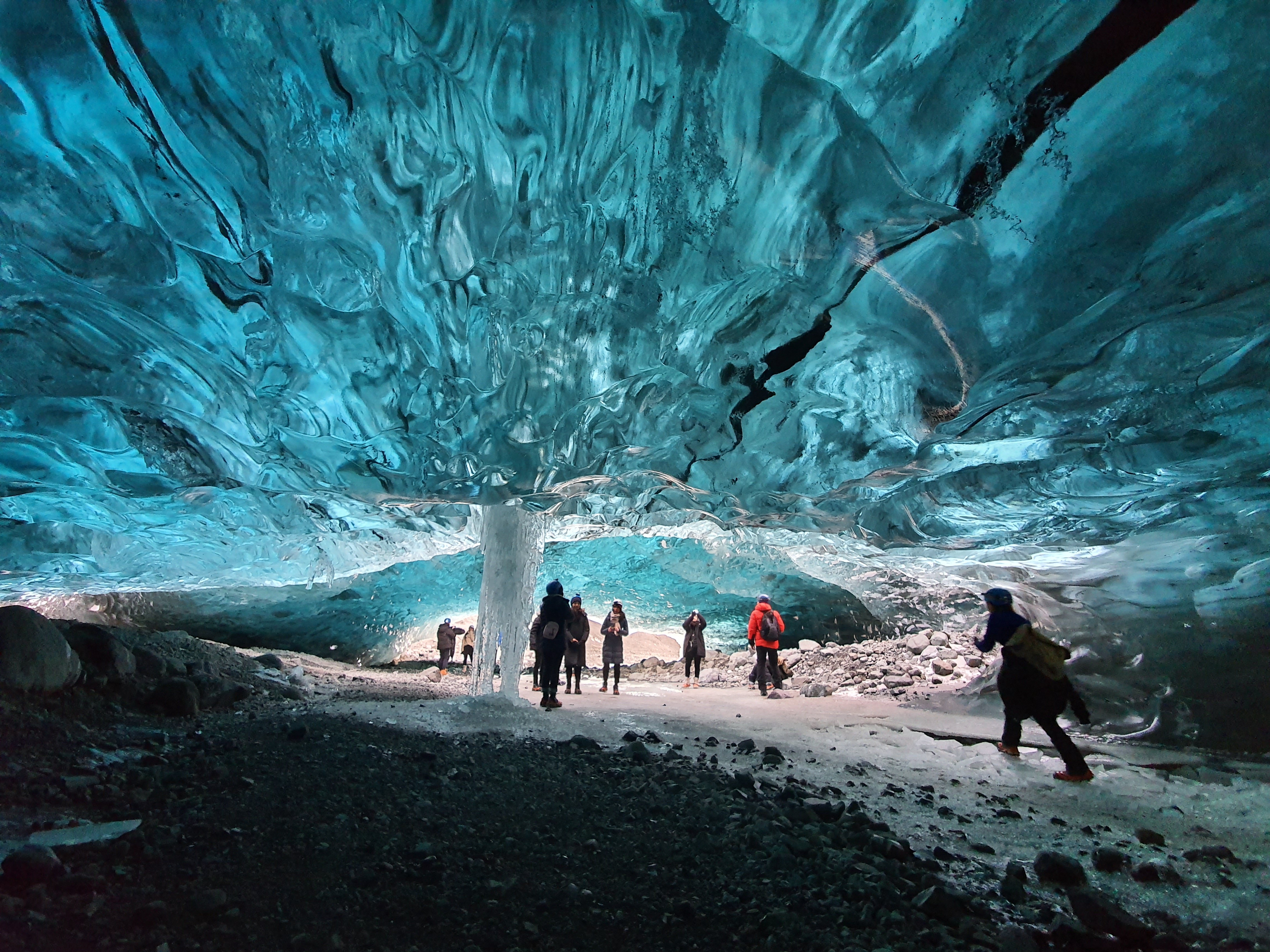 South Coast & Blue Ice Cave Adventure
