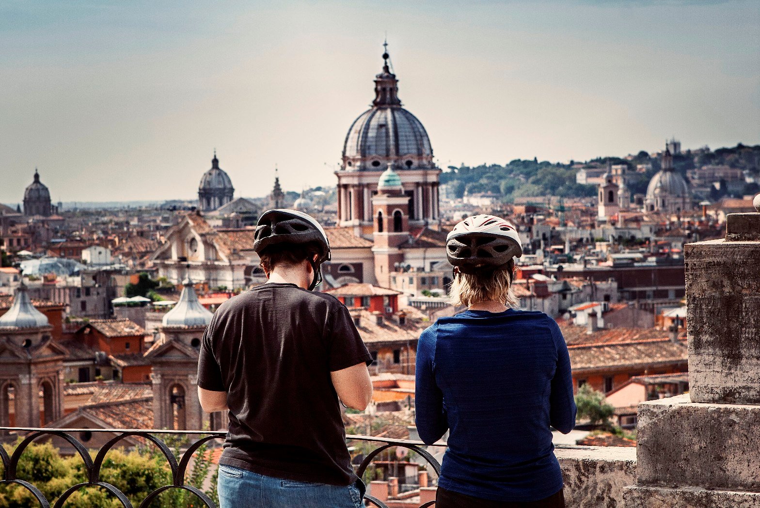 Rome e-bike tour city highlights cycling Tiber — image 1