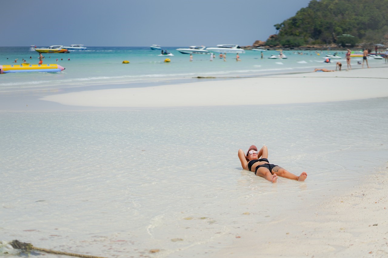 Coral Island Adventure: Beach Thrills from Bangkok/Pattaya
